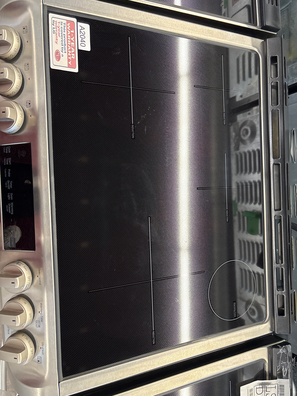 NEW - LG 30” Induction Glass Top Range - LSE4617ST (1 YEAR MANUFACTURER WARRANTY)