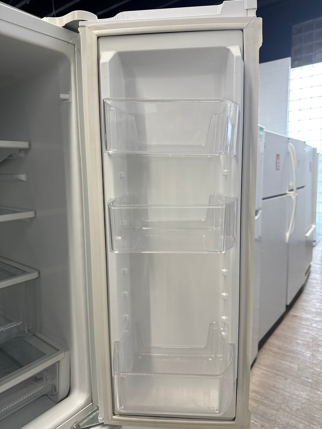 Whirlpool 30” French Door Refrigerator - WRF560SFYH03