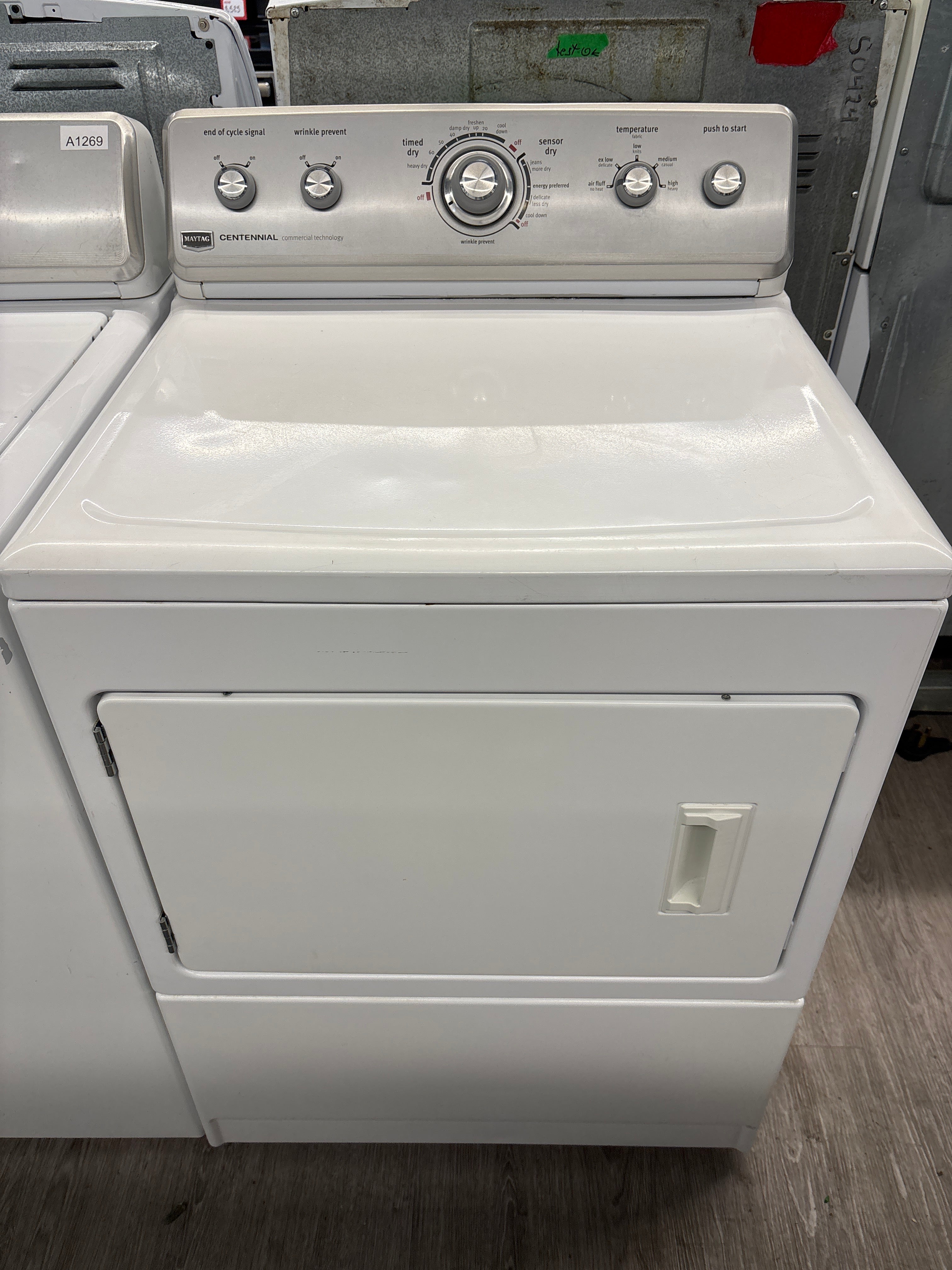 MAYTAG 27” Top load washer - MVWC200XW3 and dryer - YMEDC700VW0