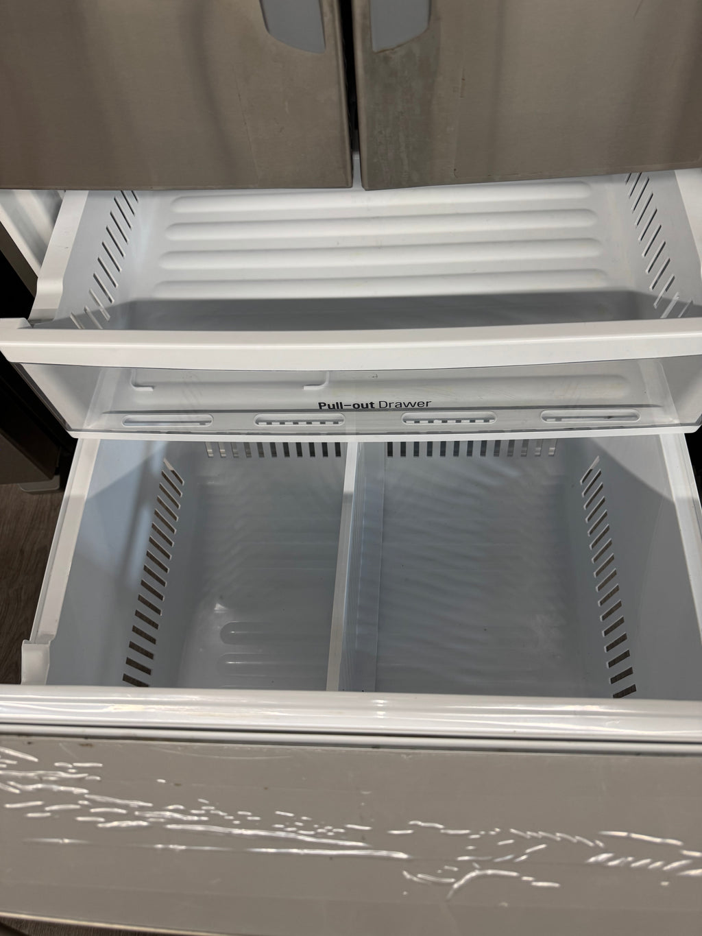 LG 32” French Door Refrigerator - LFCS25663S/01