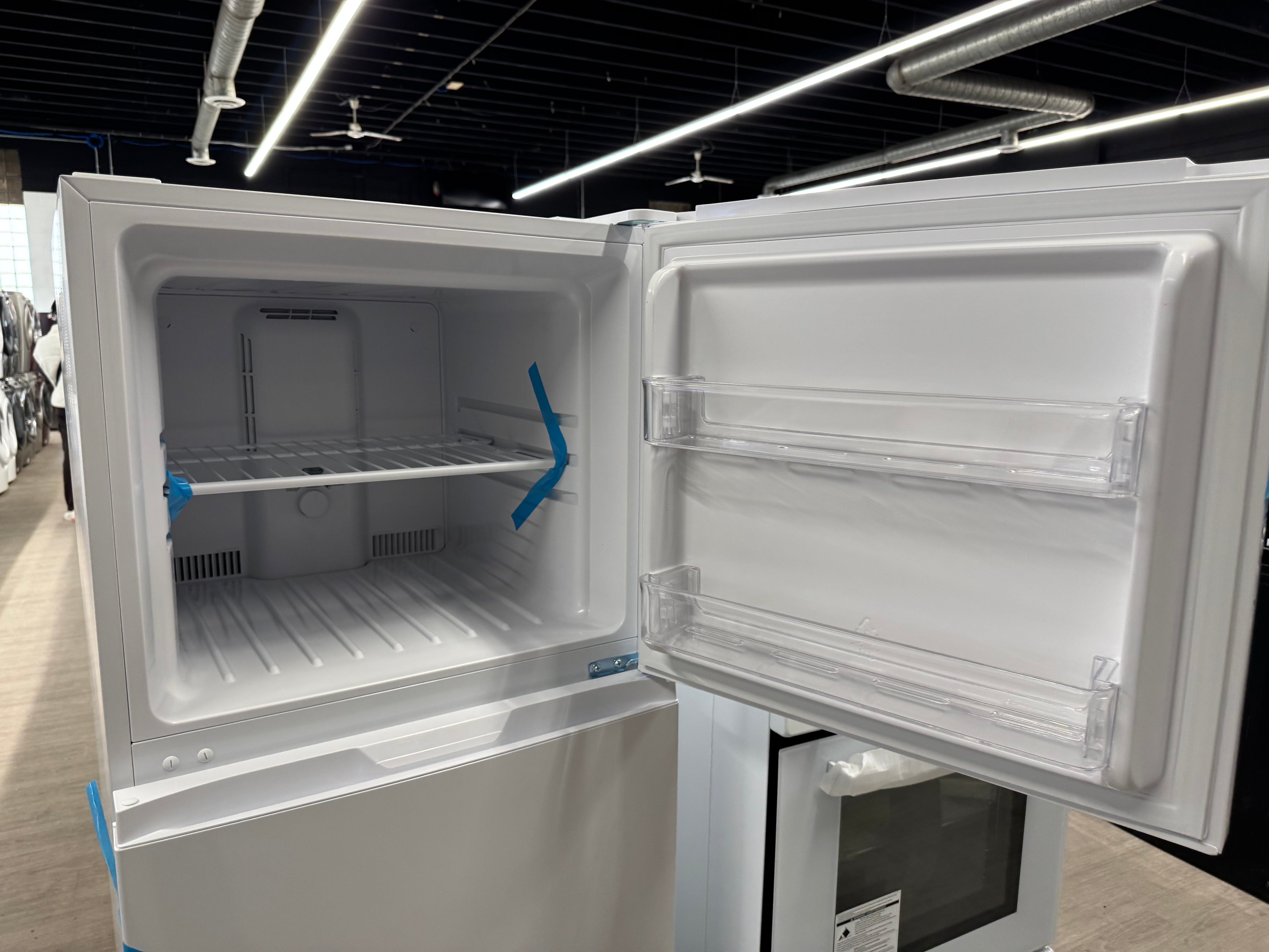 NEW - Vitara 24” Top Freezer Refrigerator - VTFR1201EWE