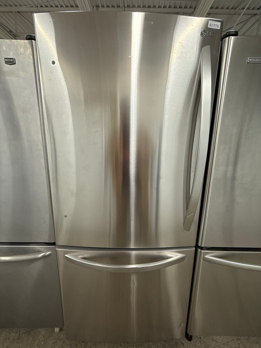 LG 30" Bottom Freezer Refrigerator -  LDNS22220S