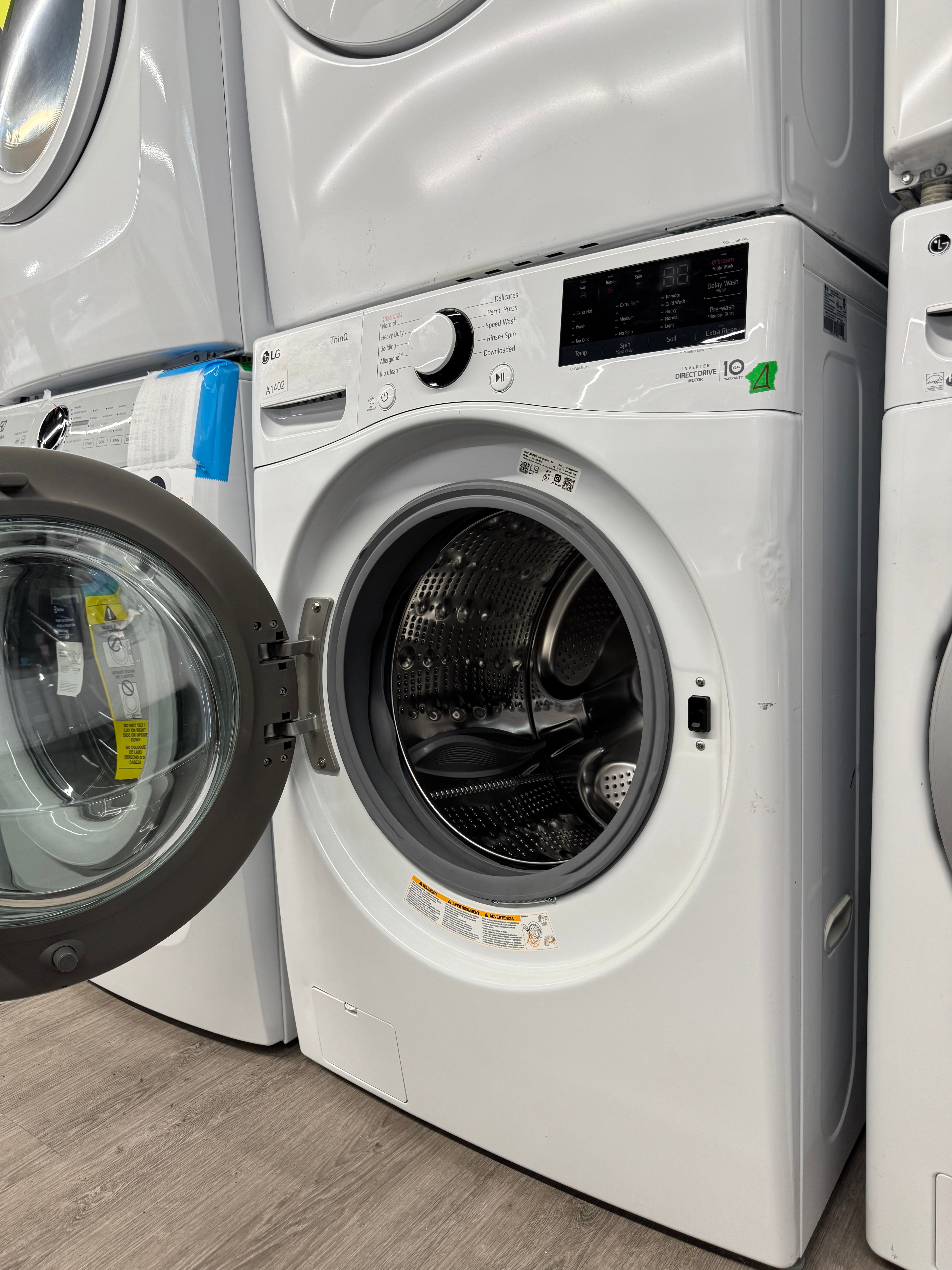 OPEN BOX - LG 27” Front Load Washer - WM3600HWA