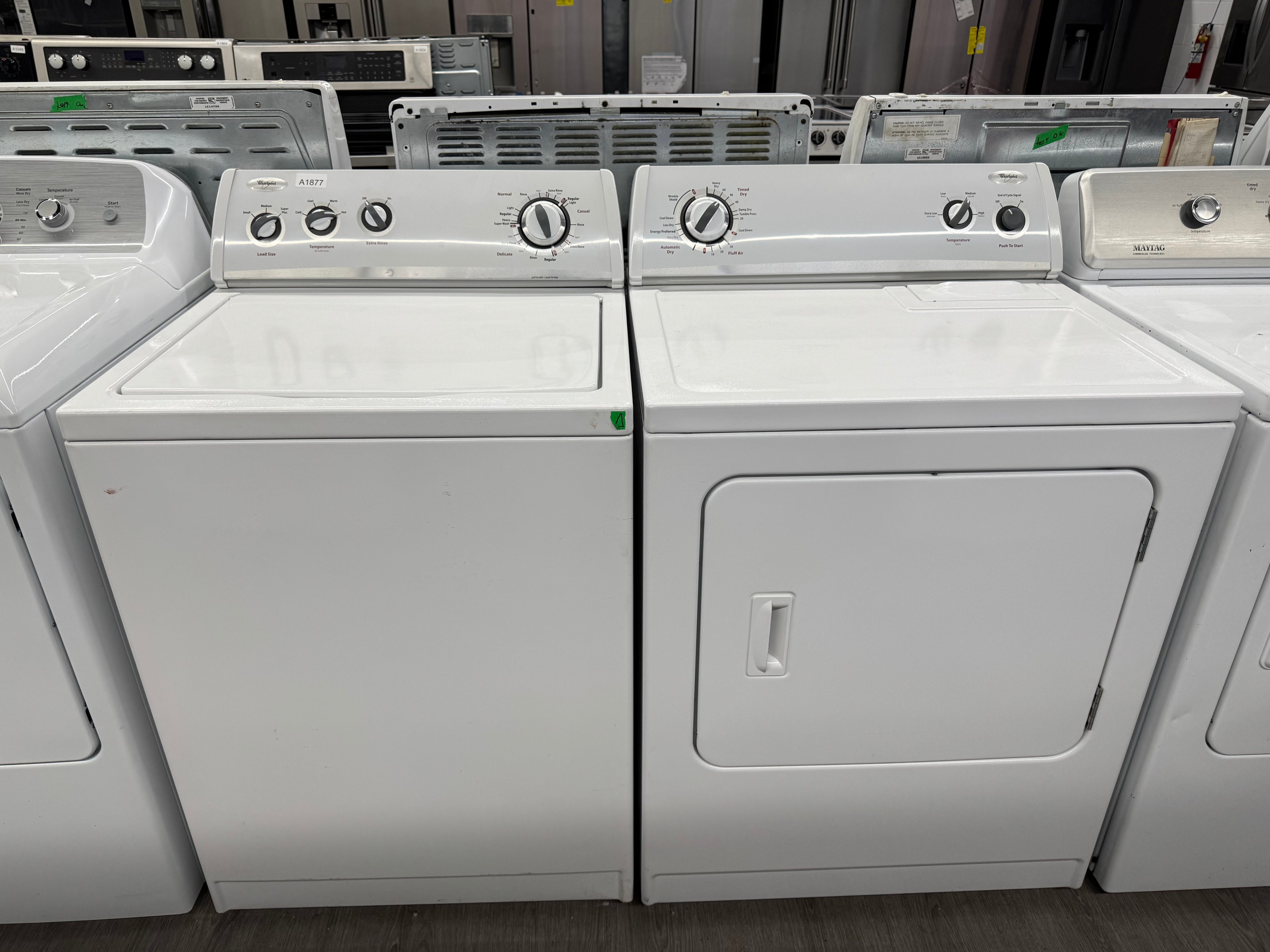 Whirlpool 27” Top Load Washer & Dryer Set (WTW5200VQ0 & YWED5200VQ1)