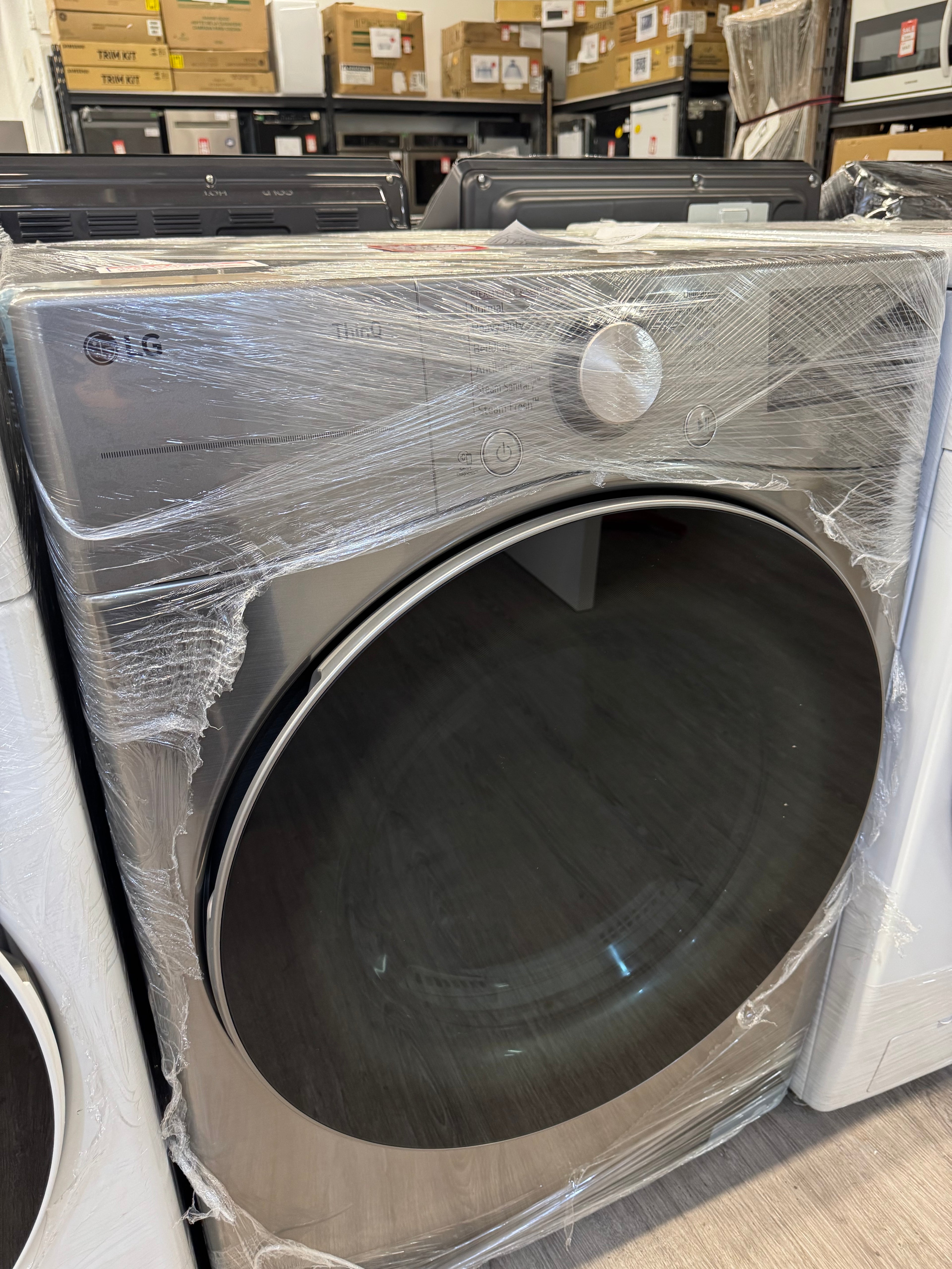 OPEN BOX - LG 27” Front Load Dryer - DLEX3850V - 1 YEAR LG WARRANTY