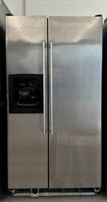 IKEA 36” SIDE BY SIDE REFRIGERATOR WITH WATER DISPENSER