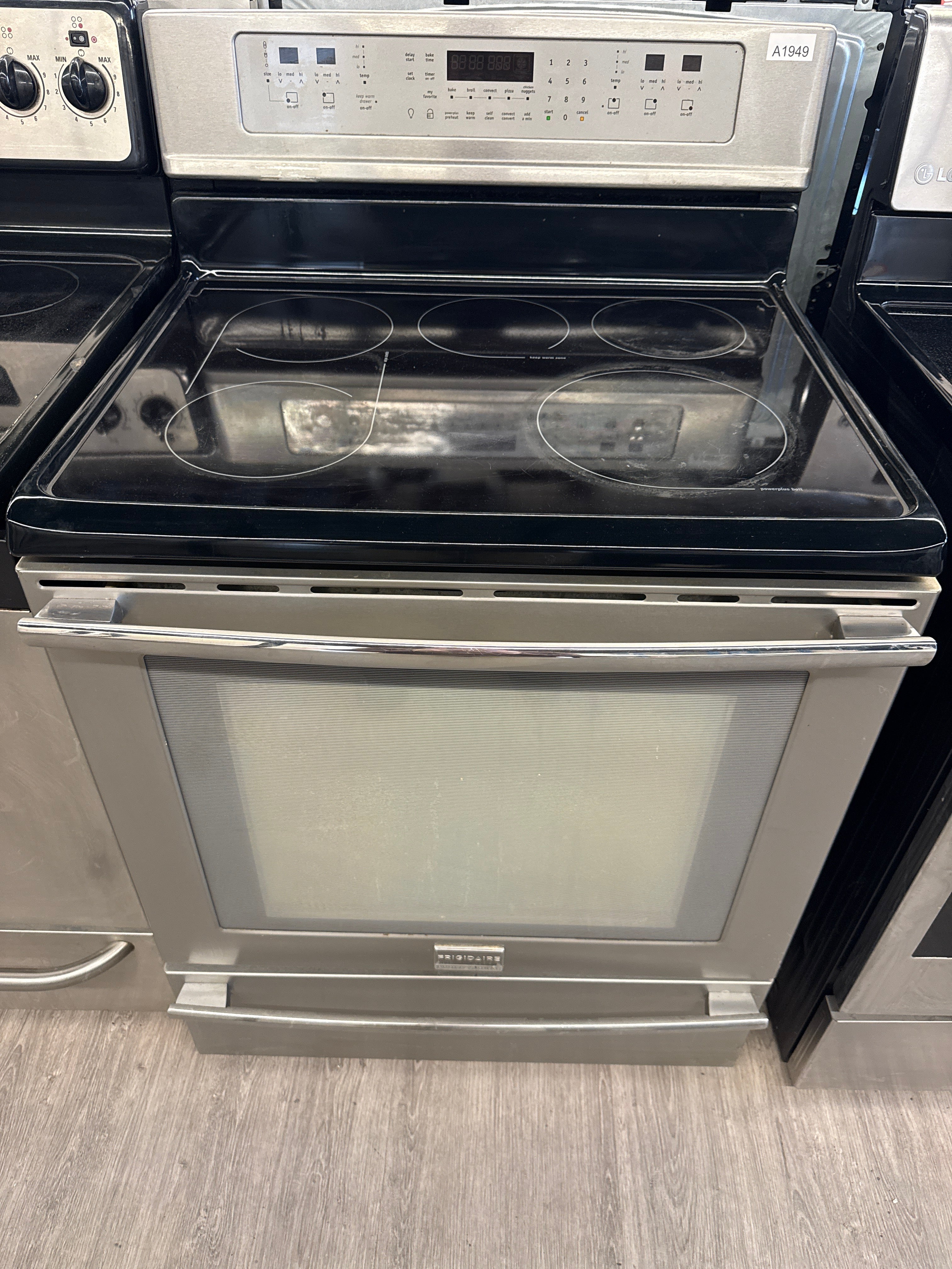 Frigidaire 30" Freestanding Glass Top Range - CPEF3081KFC