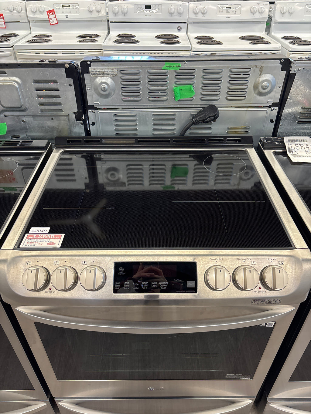 NEW - LG 30” Induction Glass Top Range - LSE4617ST (1 YEAR MANUFACTURER WARRANTY)