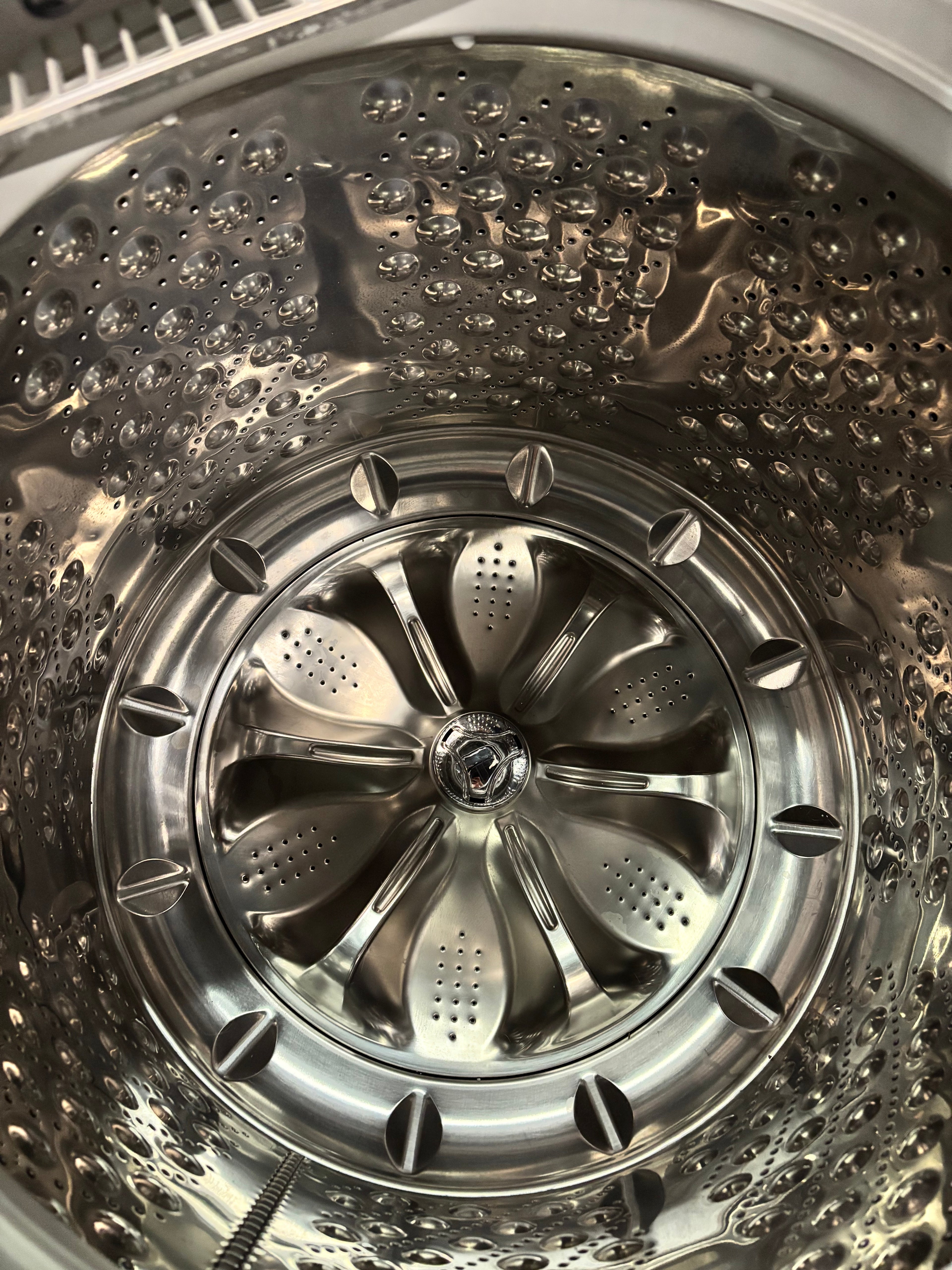 LG 27” Top Load Washer - WT1801HVA