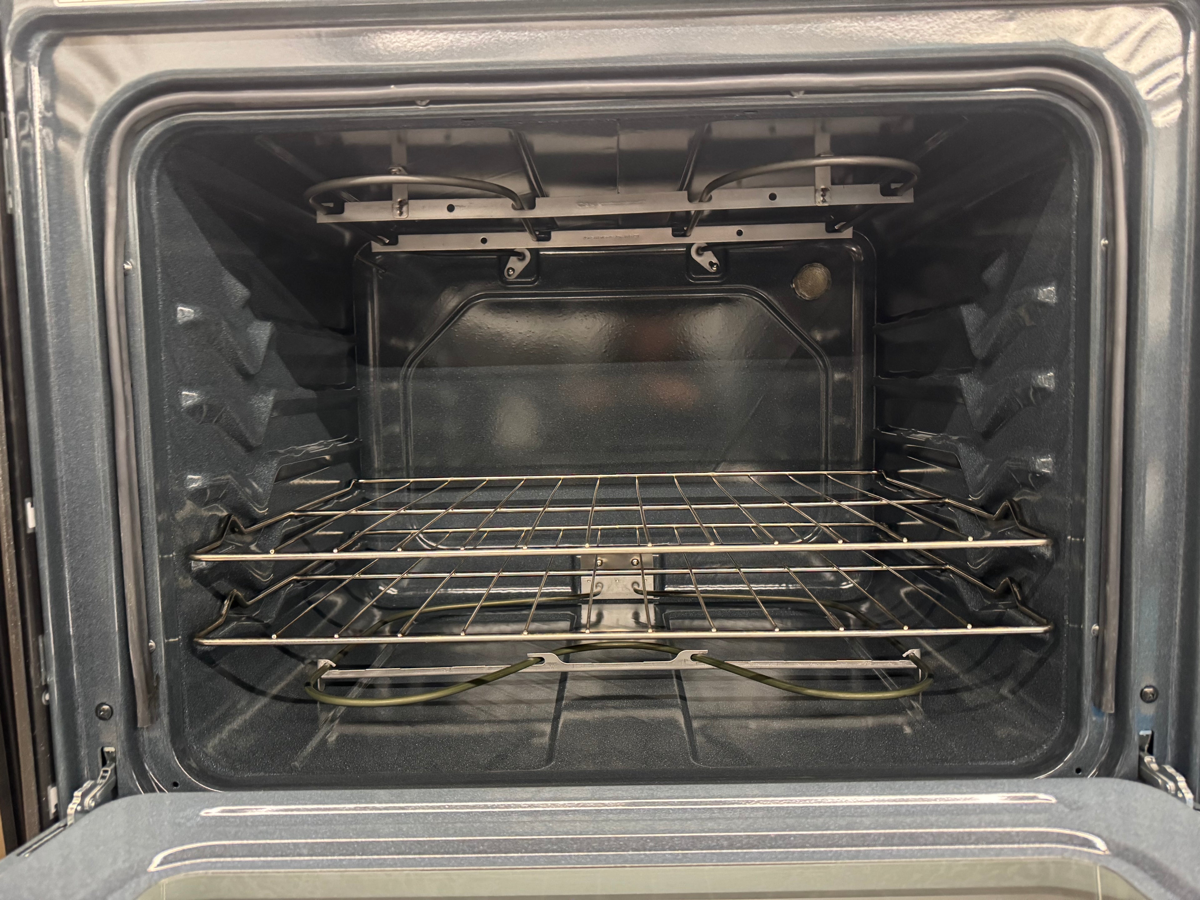 OPEN BOX - Amana 30” Freestanding Coil Top Range - YACR4303MFW9