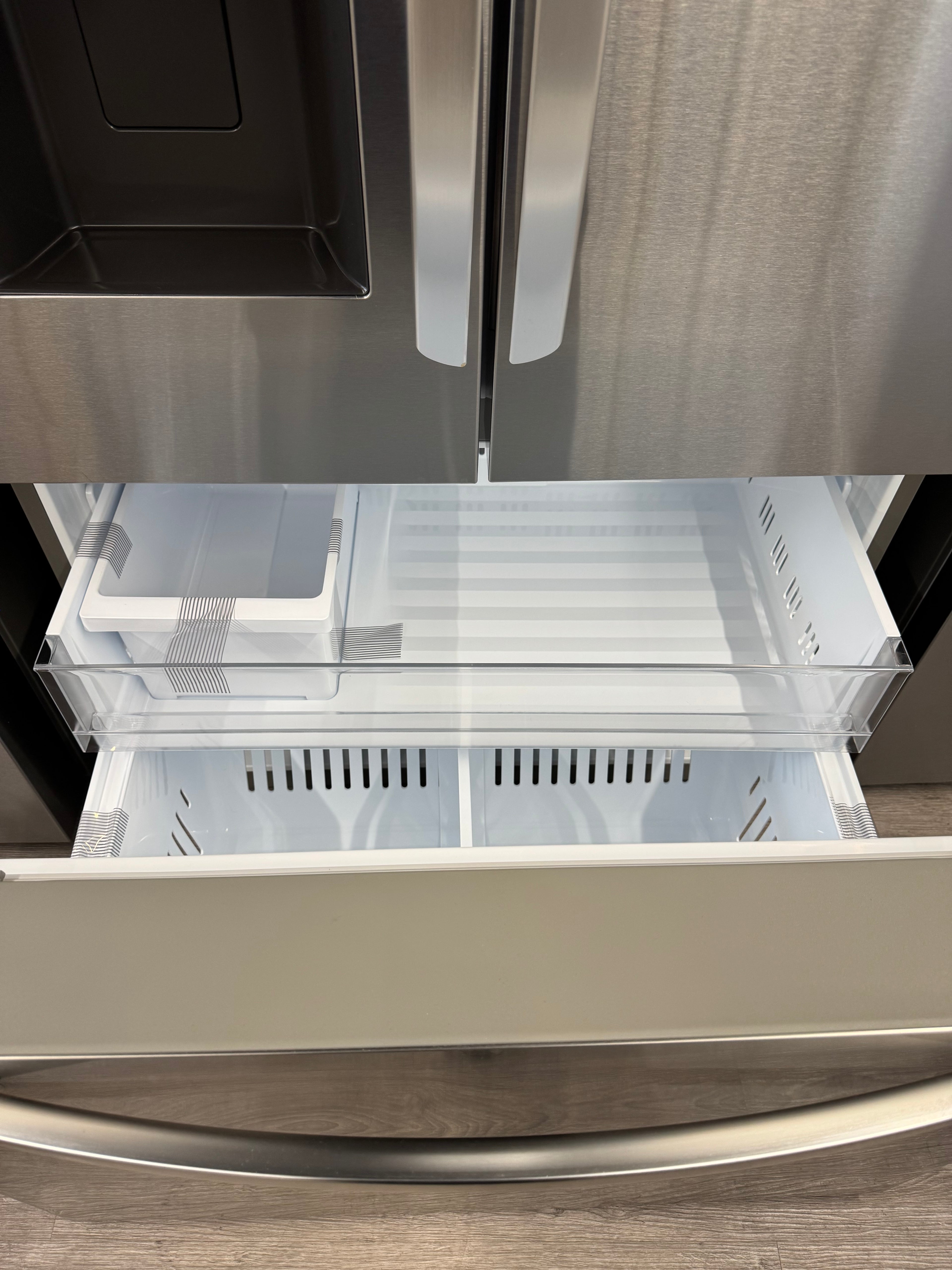 NEW - LG 36” Counter Depth French Door Fridge with Water & Ice Dispenser - LRFXC2606S (1 YEAR MANUFACTURER WARRANTY)