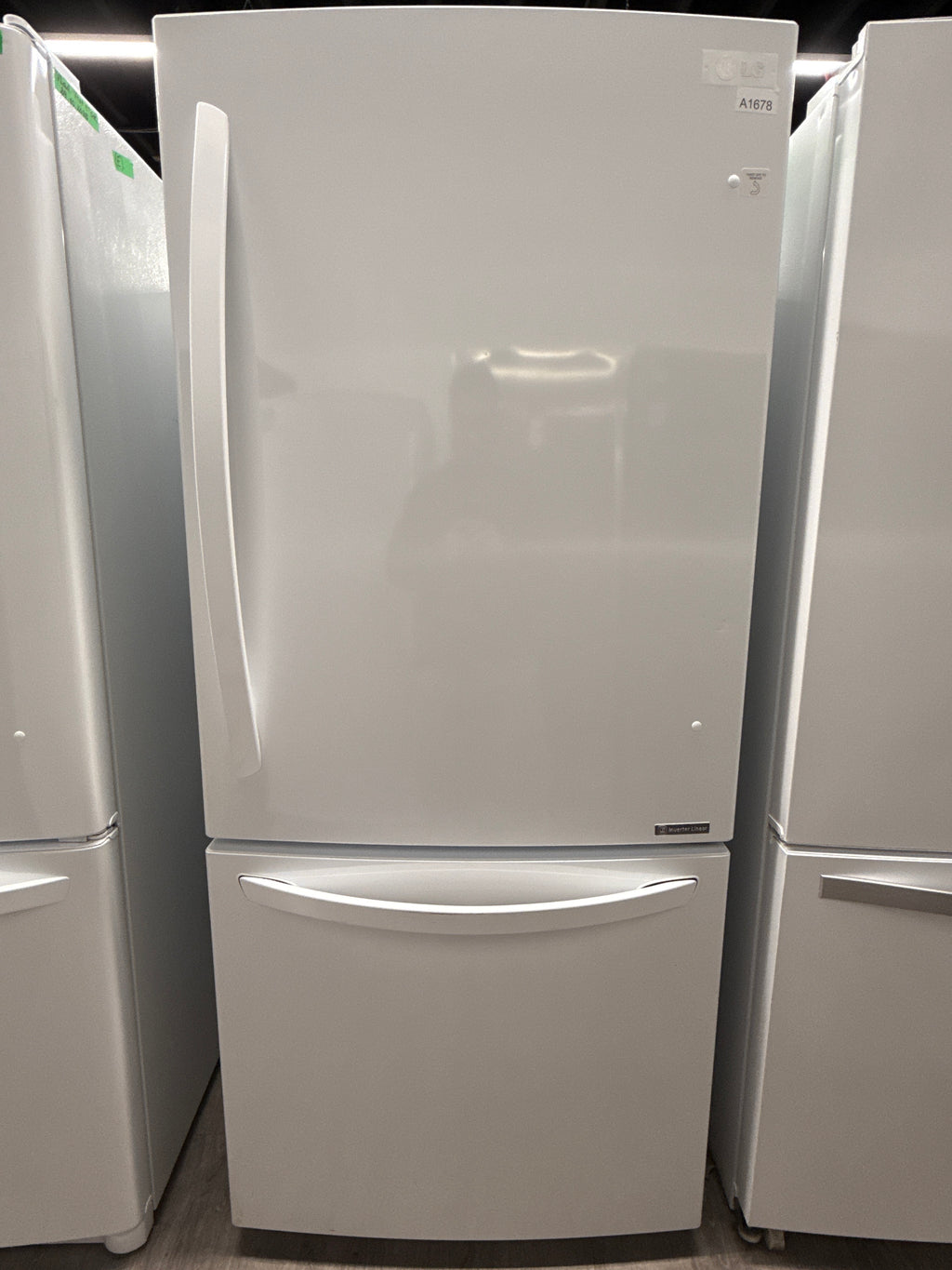 LG 30” Bottom Freezer Refrigerator - LDC22370SW/00