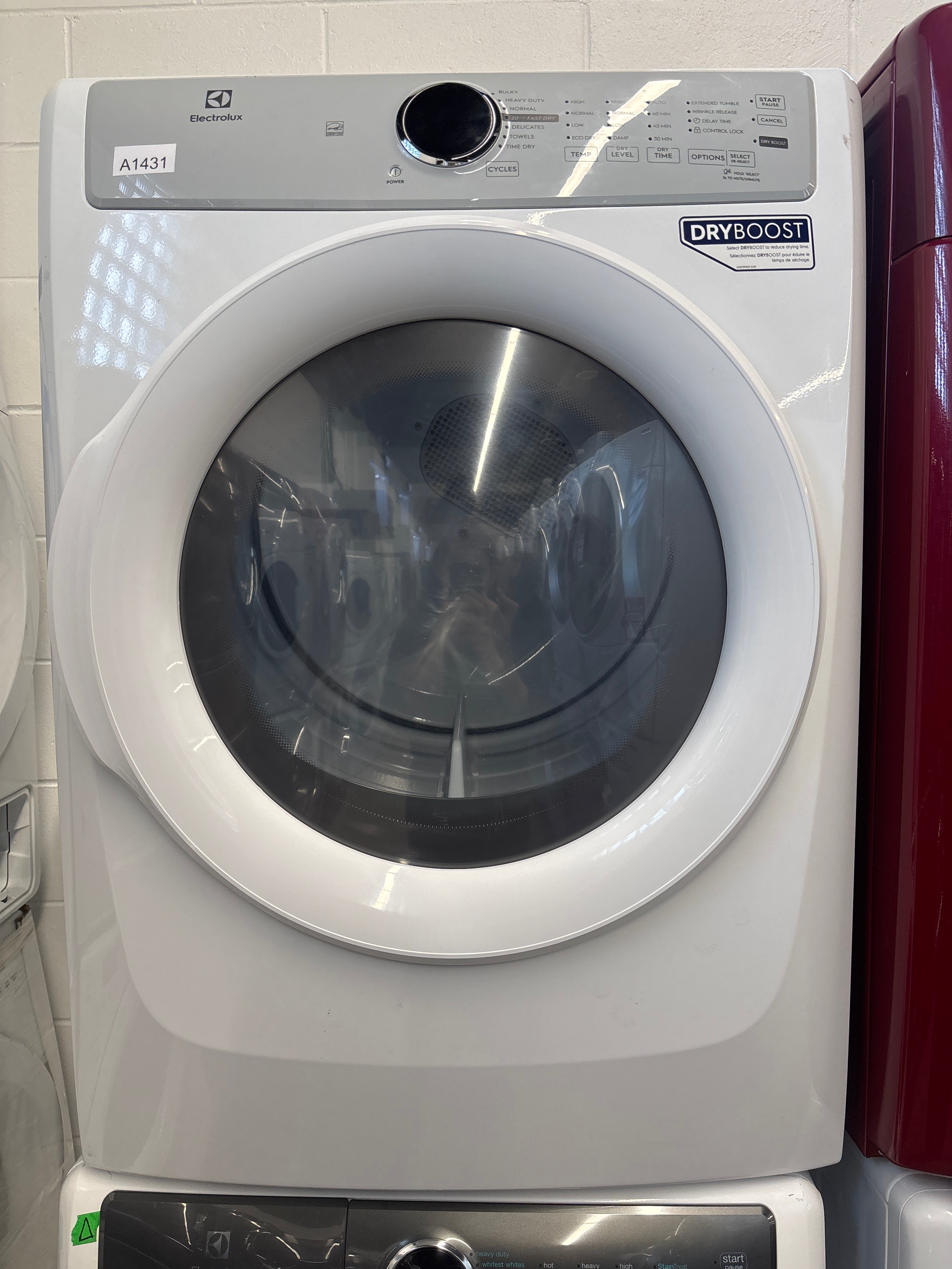 OPEN BOX - Electrolux 27” Front Load Electric Dryer - ELFE733CAW1