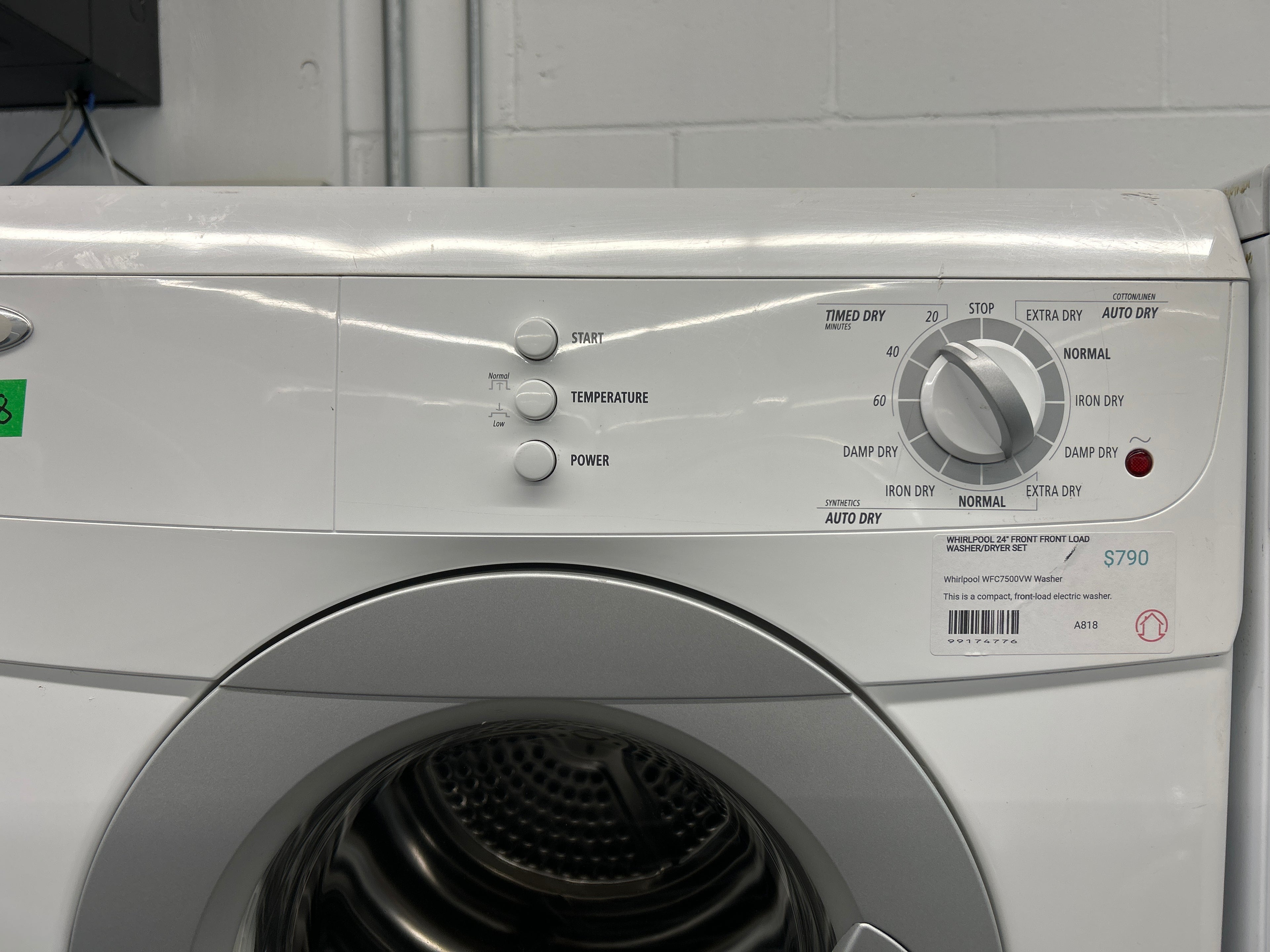 Whirlpool 24" Front Front Load Washer/Dryer Set