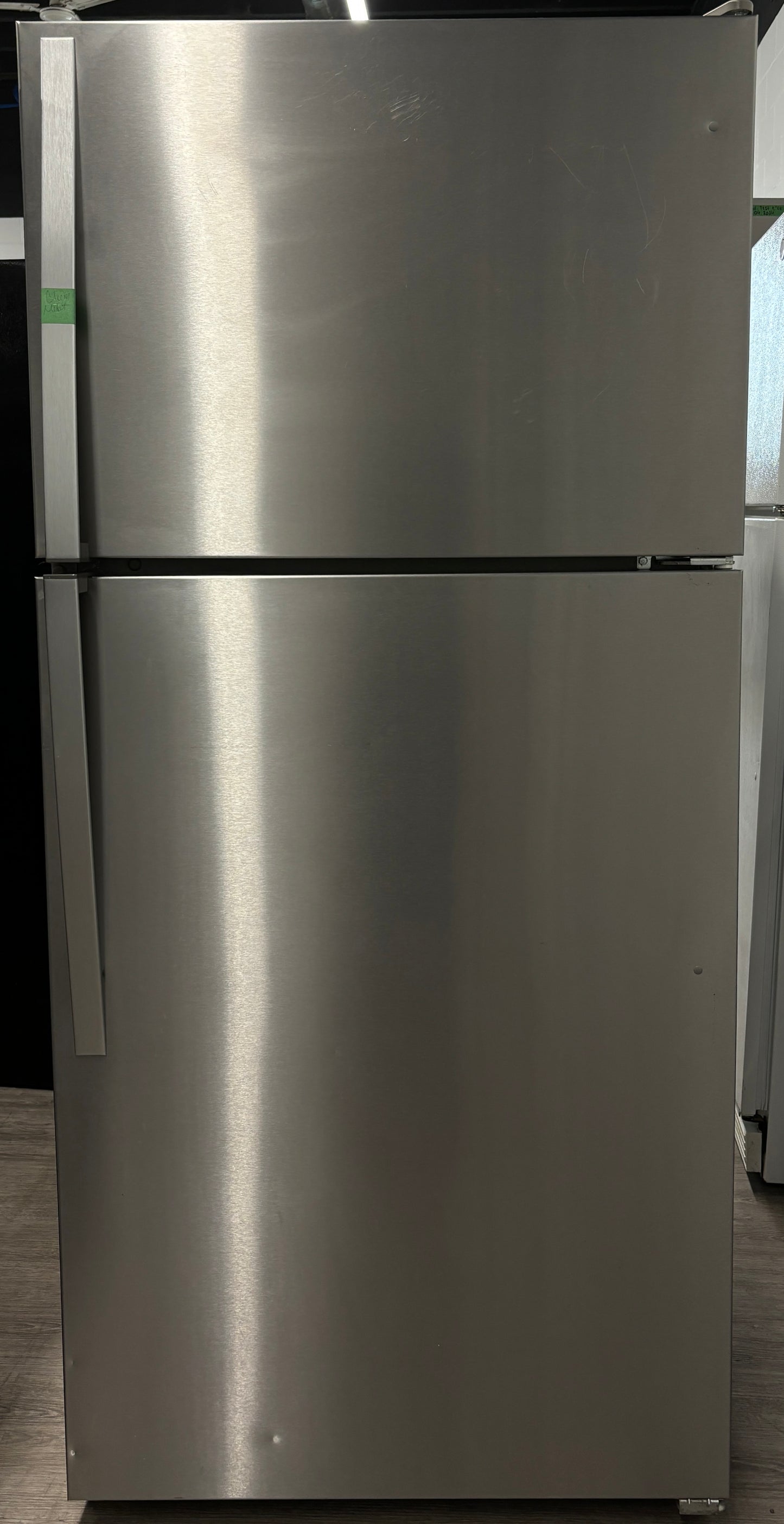 Whirlpool 30" Top Freezer Refrigerator - WRT148FZDM00