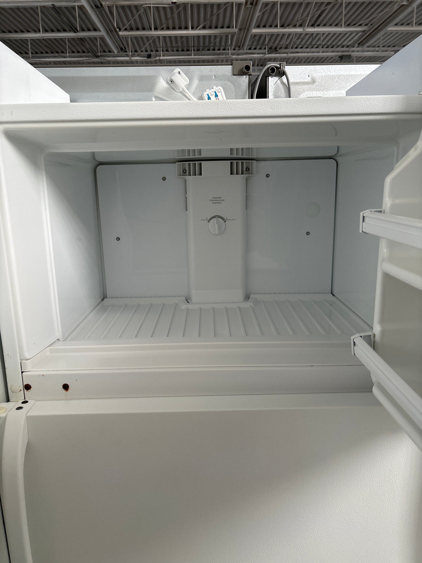 Frigidaire 28” Top Freezer Refrigerator - FRT13CRHW0