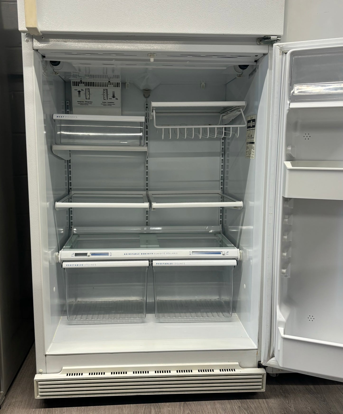 Brita 30” Top Freezer Refrigerator - LXW18JBCRW