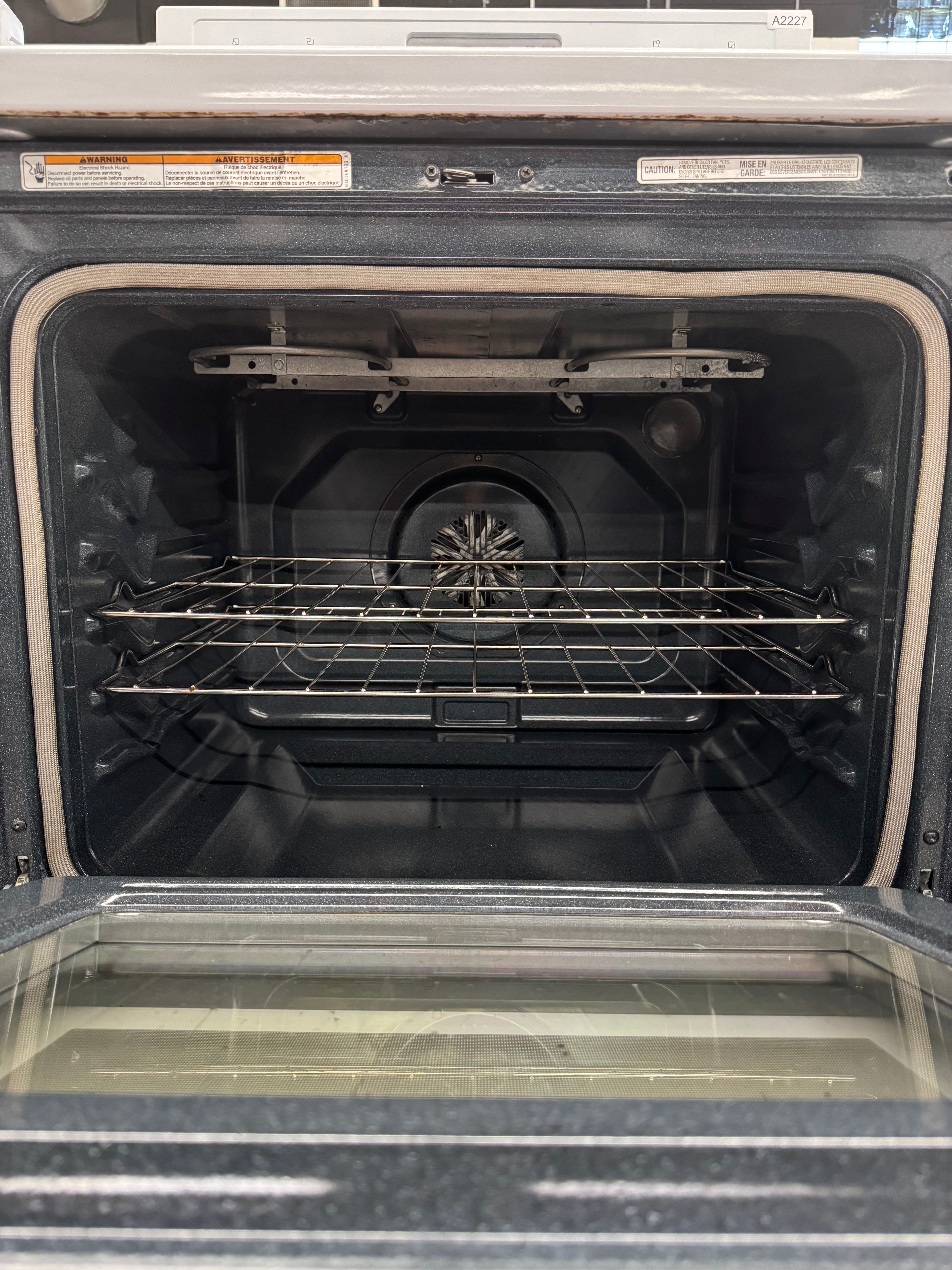 Whirlpool 30” Freestanding Glass Top Range - YWFE530C0EW0