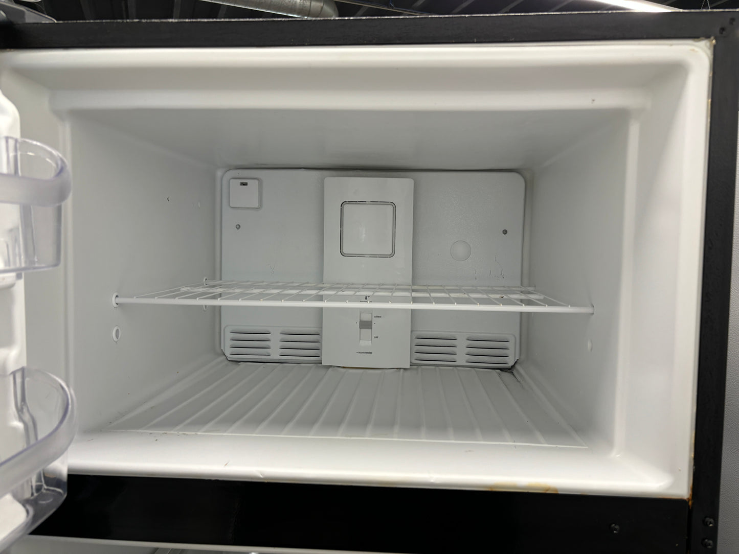 Frigidaire 30" Top Freezer Refrigerator - FFTR1832TS0