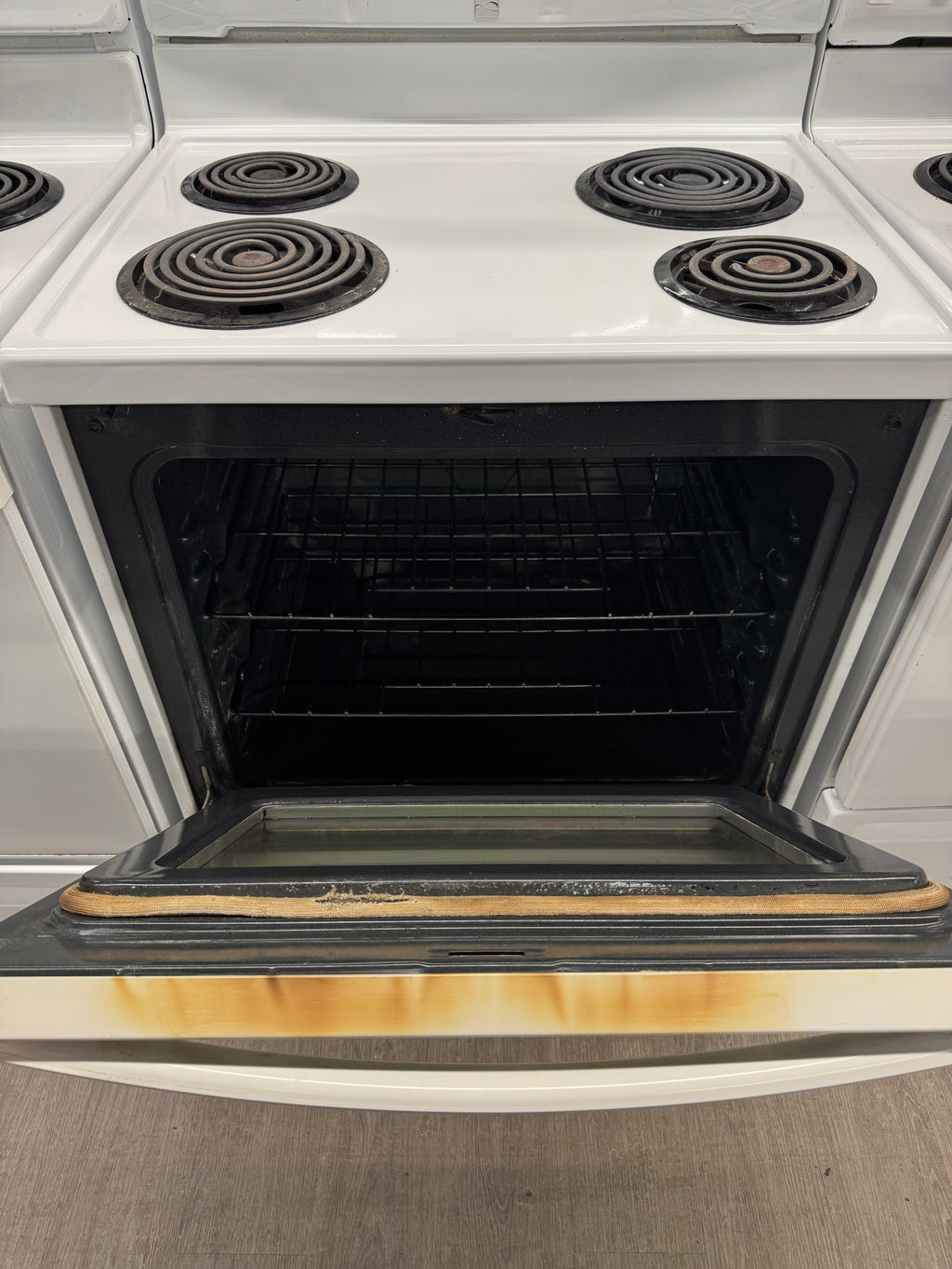 Kenmore 30” Freestanding Coil Top Range - 970C503520