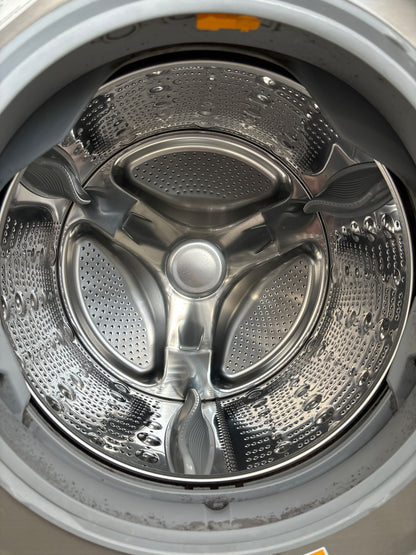 Kenmore 27 Inch Front load Washer and Dryer