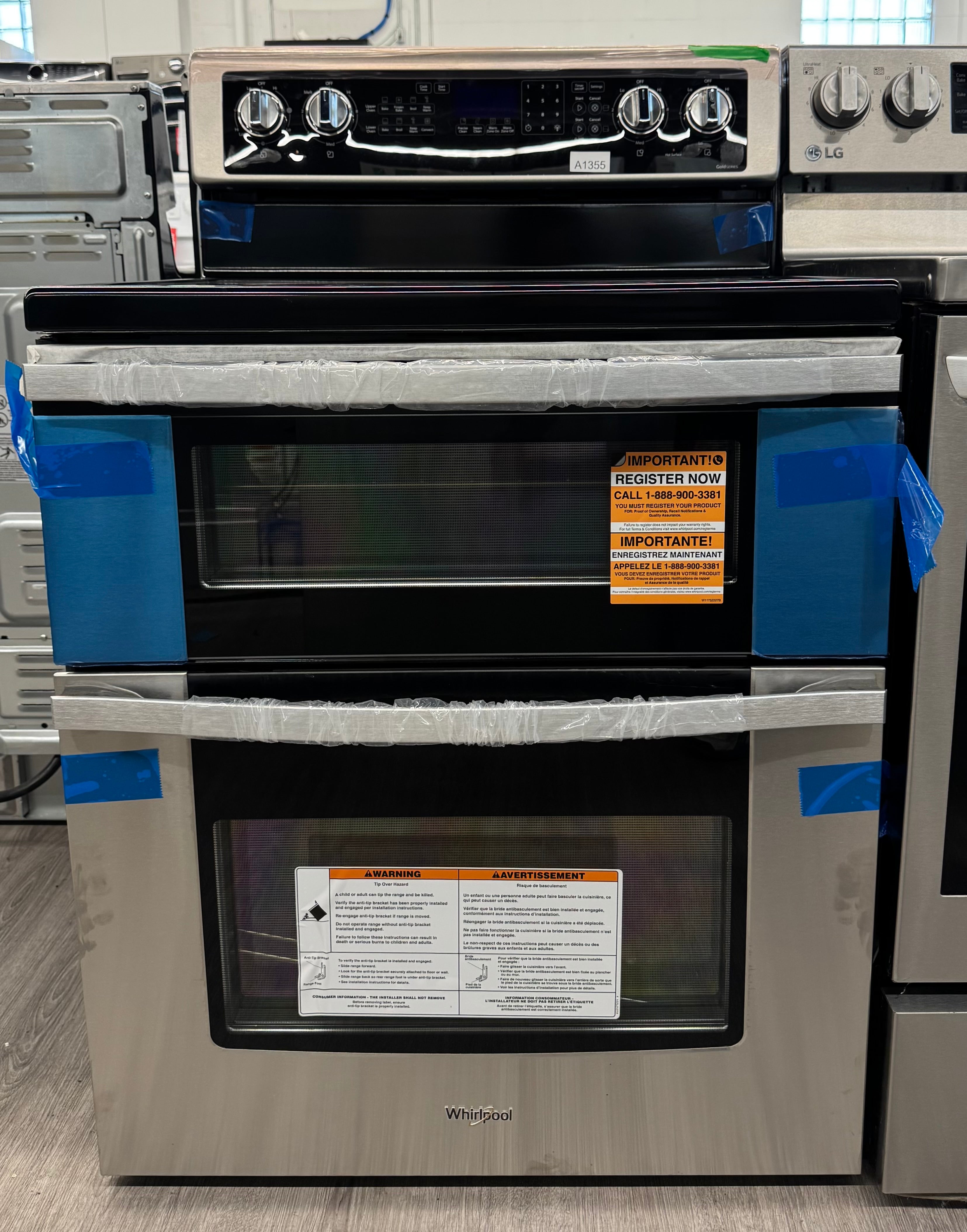 OPEN BOX - Whirlpool 30” Freestanding Glass Top Double Oven Range - YWGE745C0FS