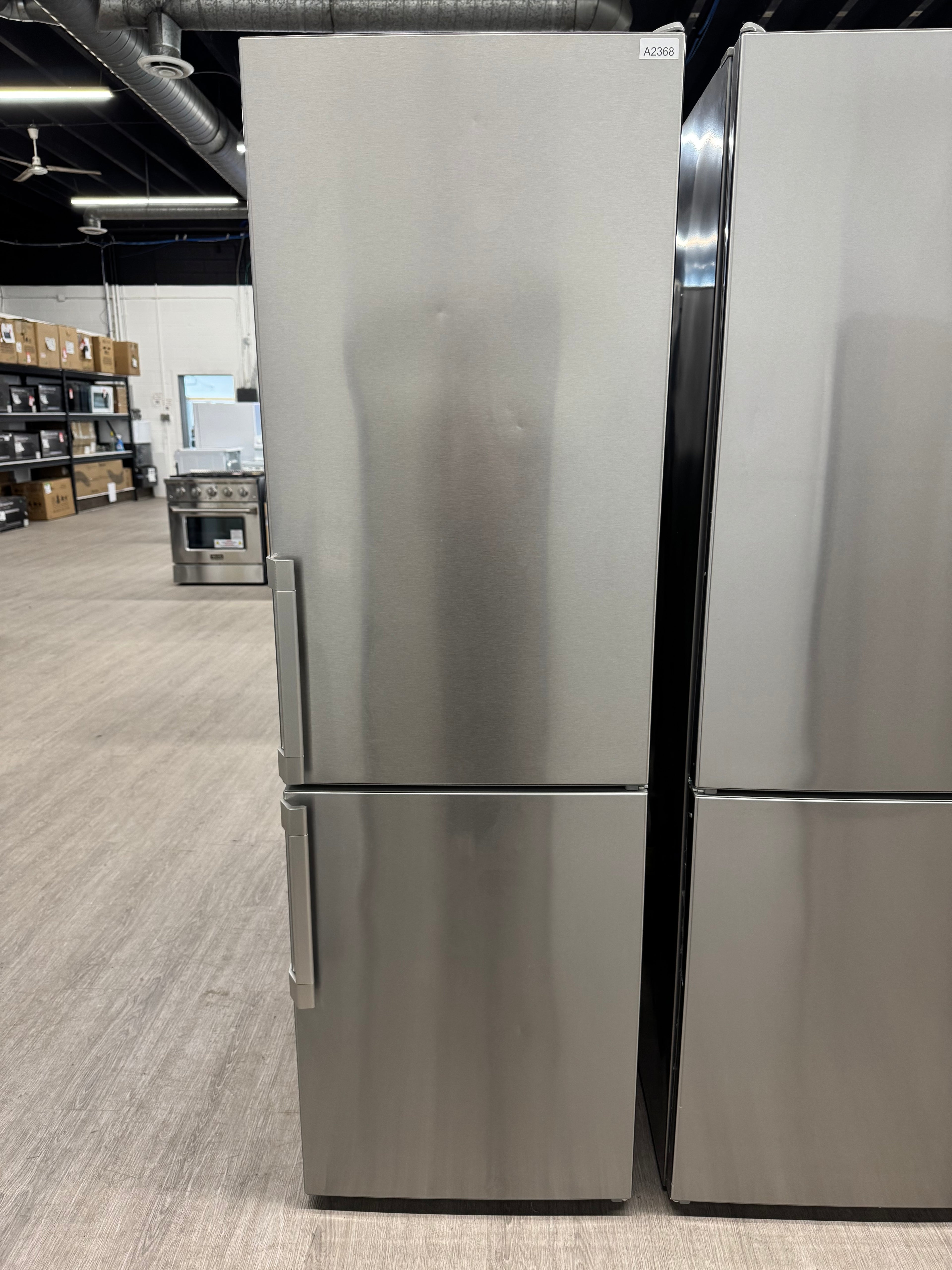 NEW - Whirlpool 24” Counter-Depth Bottom Freezer Refrigerator - URB551WNGZ