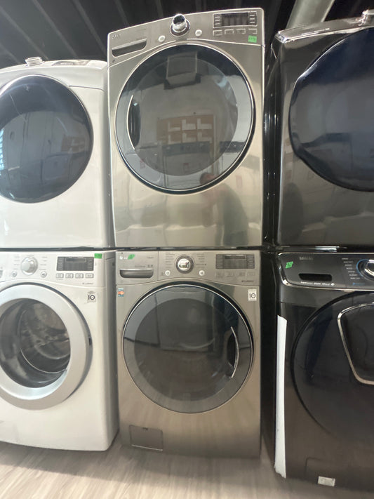 LG 27" Front Load Washer/Dryer Set