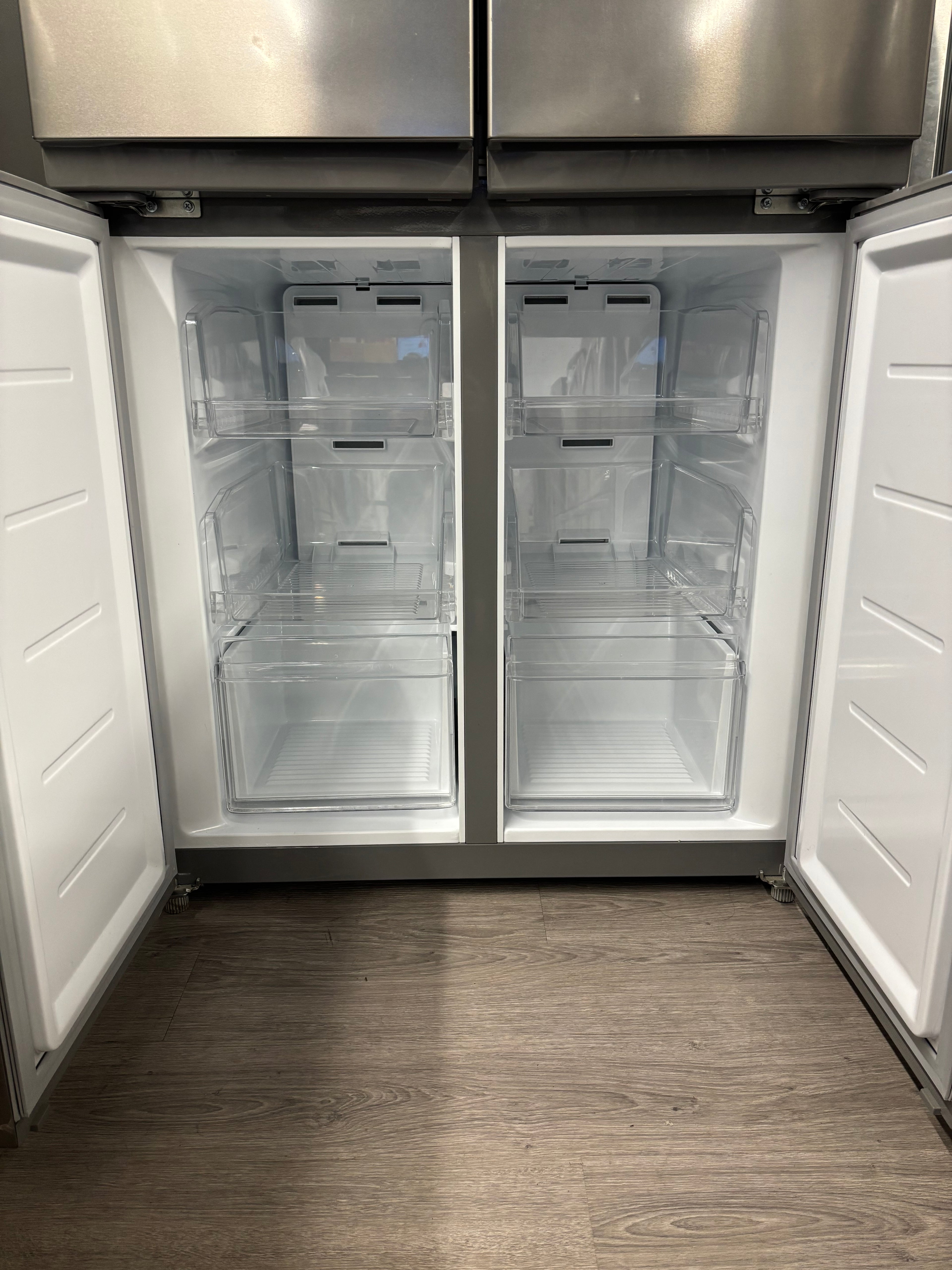 Frigidaire 33” French Door Refrigerator - FFBN1721TV