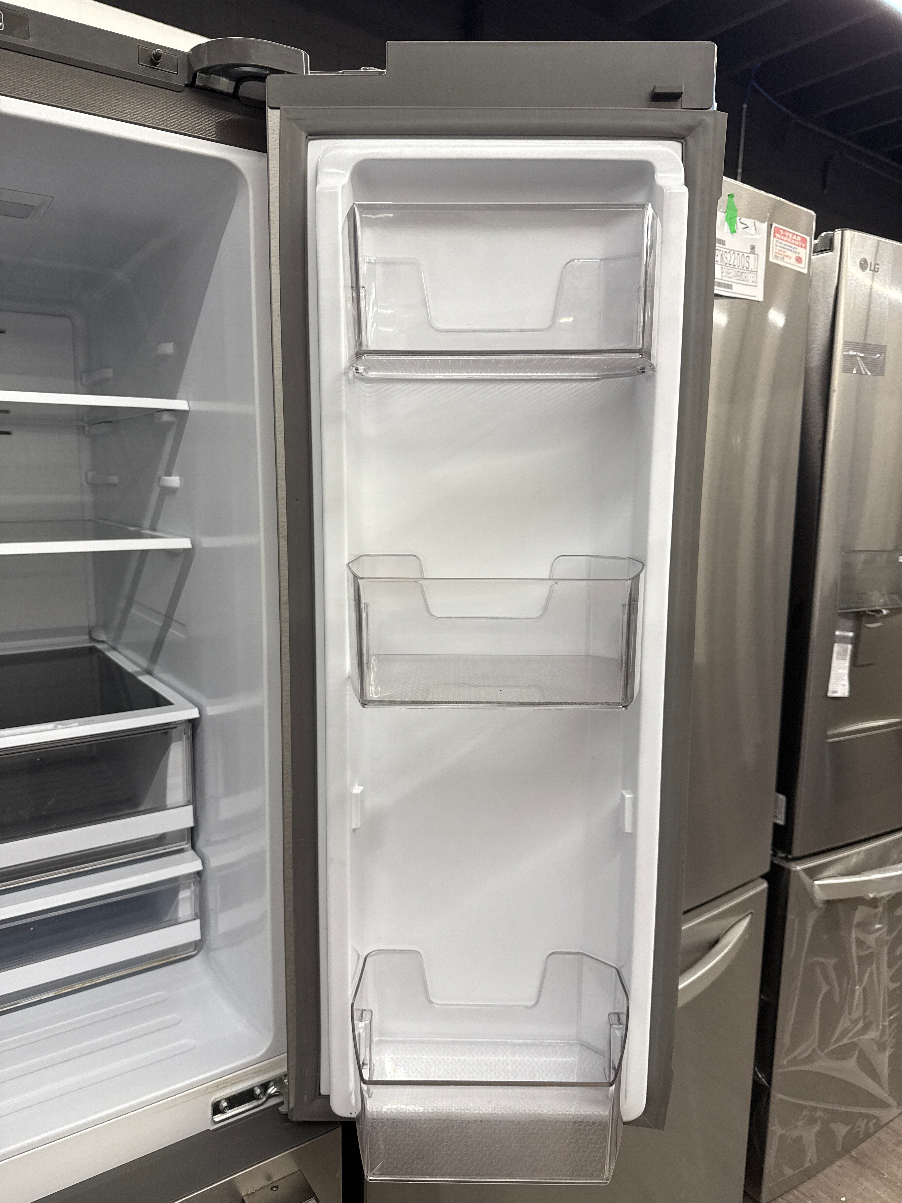 Hisense 30” French Door Refrigerator - RF210N6AHE