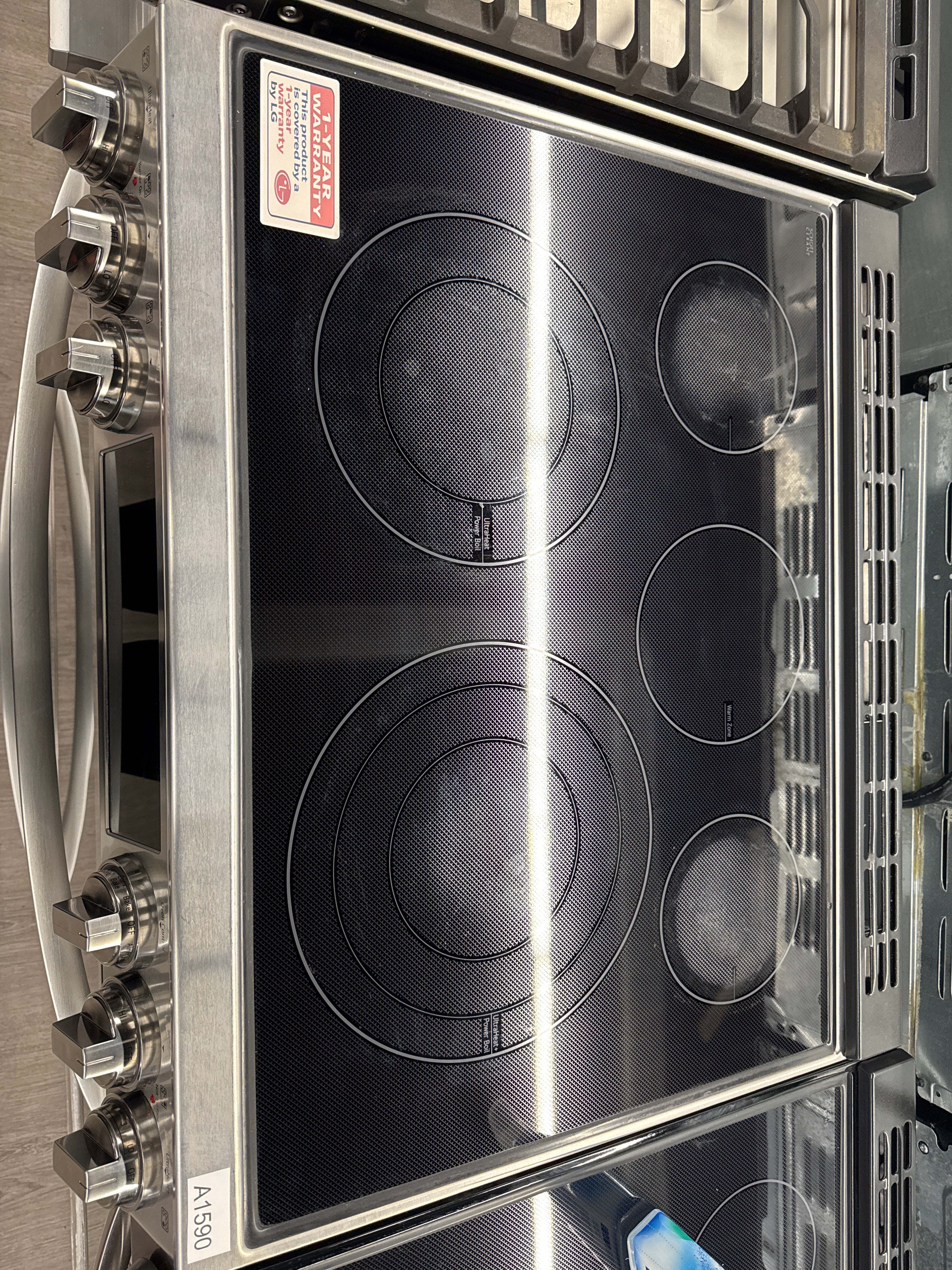 LG 30” Slide-In Glass Top Range - LSEL6335D (1 YEAR MANUFACTURER WARRANTY)