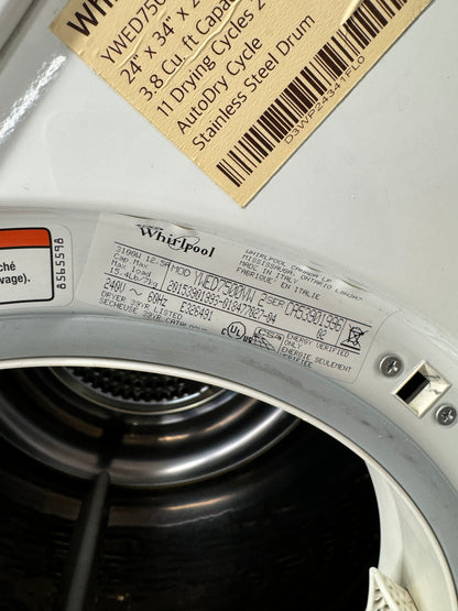 Whirlpool 24" Front Load Washer/Dryer Set V7