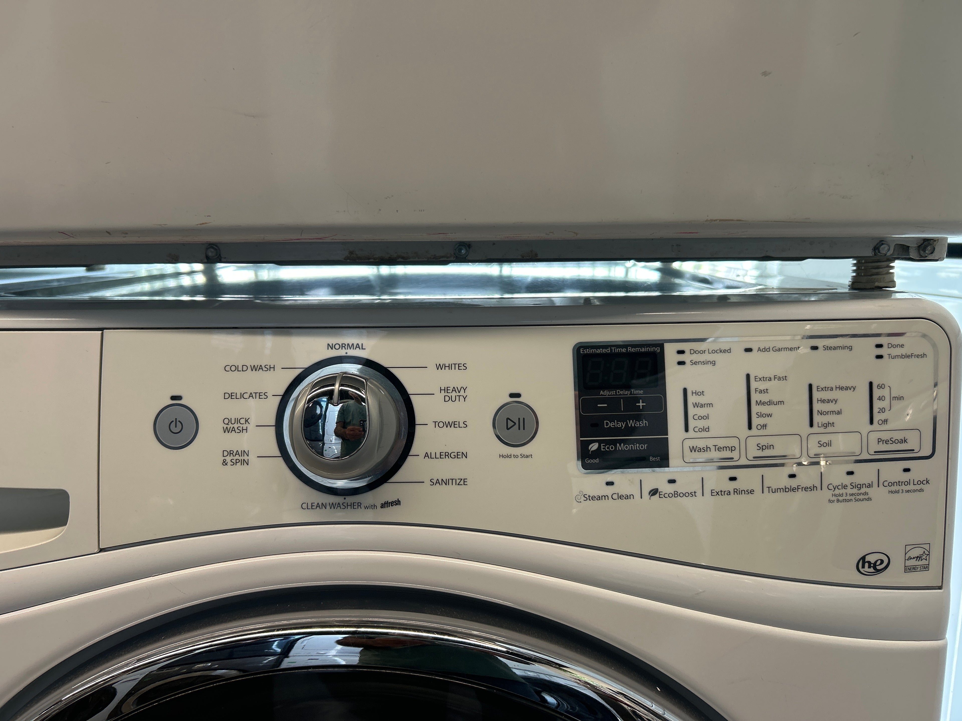 Whirlpool 27" Front Load Washer/Dryer Set