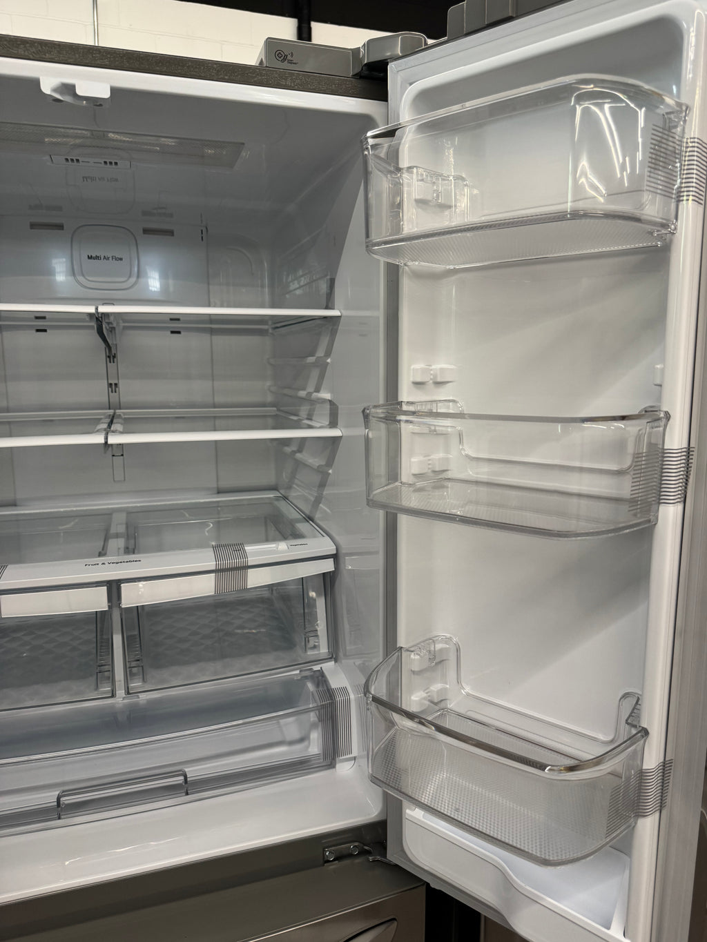 NEW - LG 30” French Door Refrigerator with Water Dispenser - LRFWS2200S (1 YEAR MANUFACTURER WARRANTY)