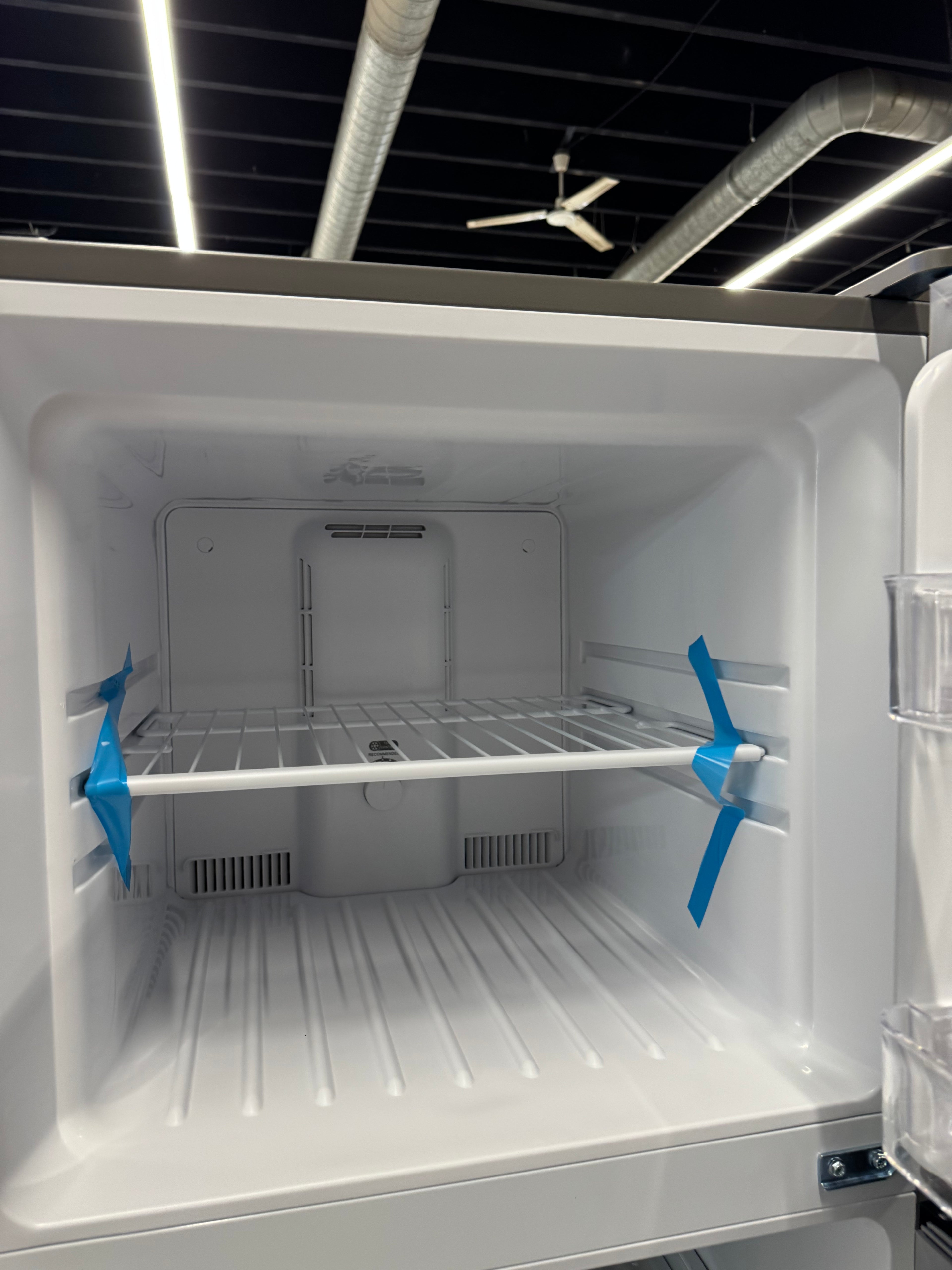 NEW - Vitara 24” Top Freezer Refrigerator - VTFR1201ESE