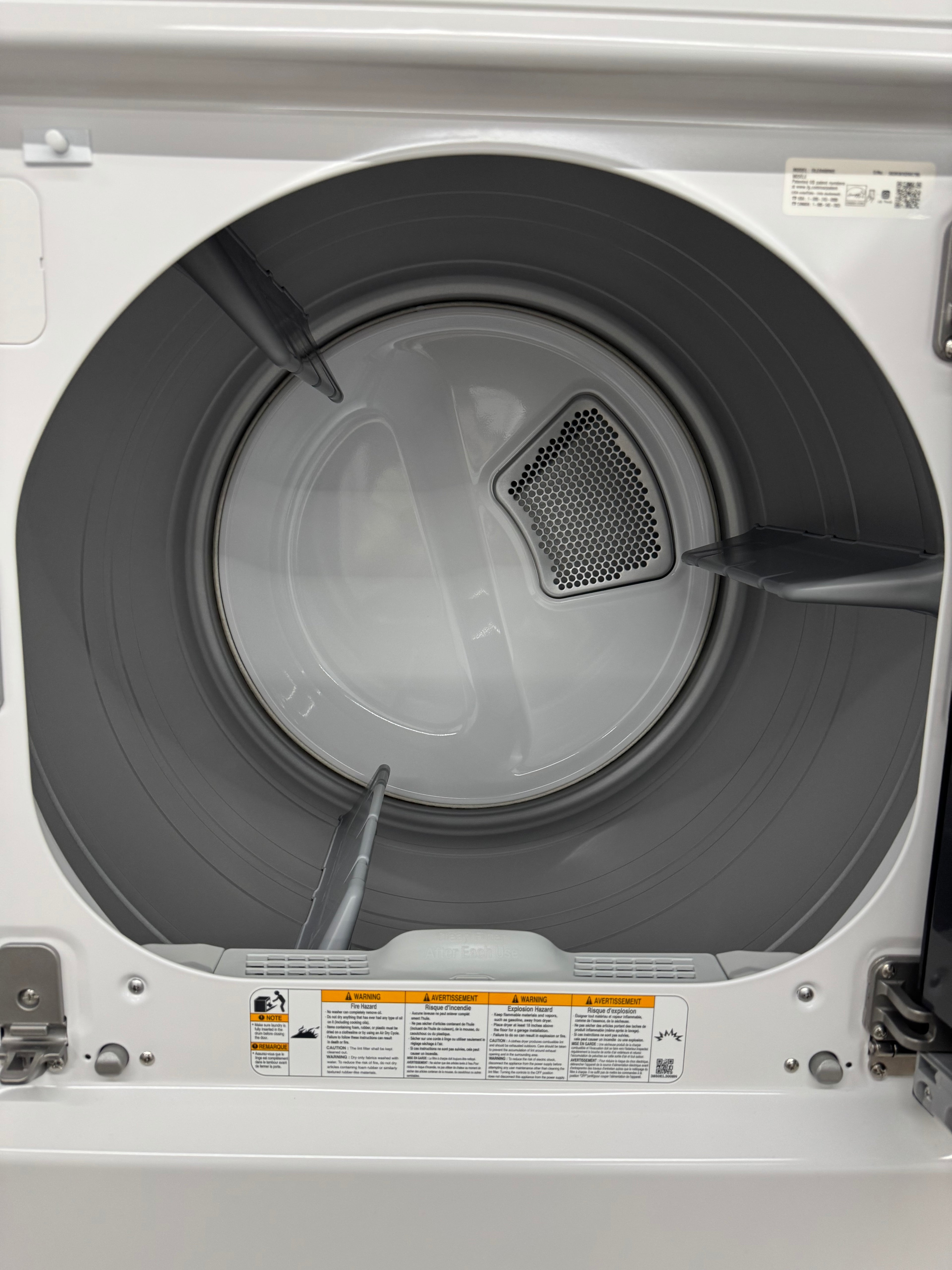 NEW - LG 27” Top Load Washer & Front Load Dryer (WT8400CW & DLE8400WE) 1 YEAR MANUFACTURER WARRANTY