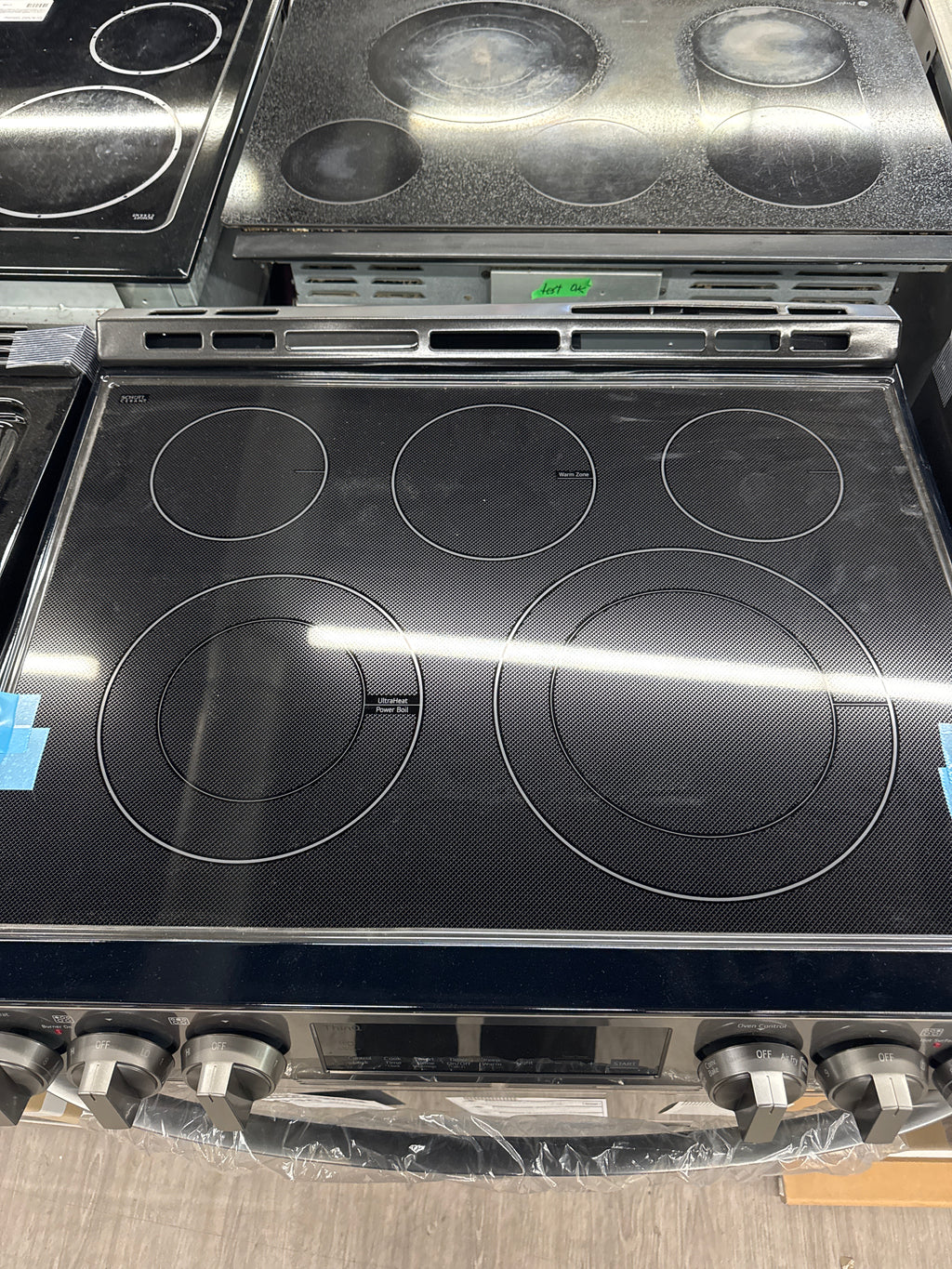 OPEN BOX Electric Stove LG LSEL6333D