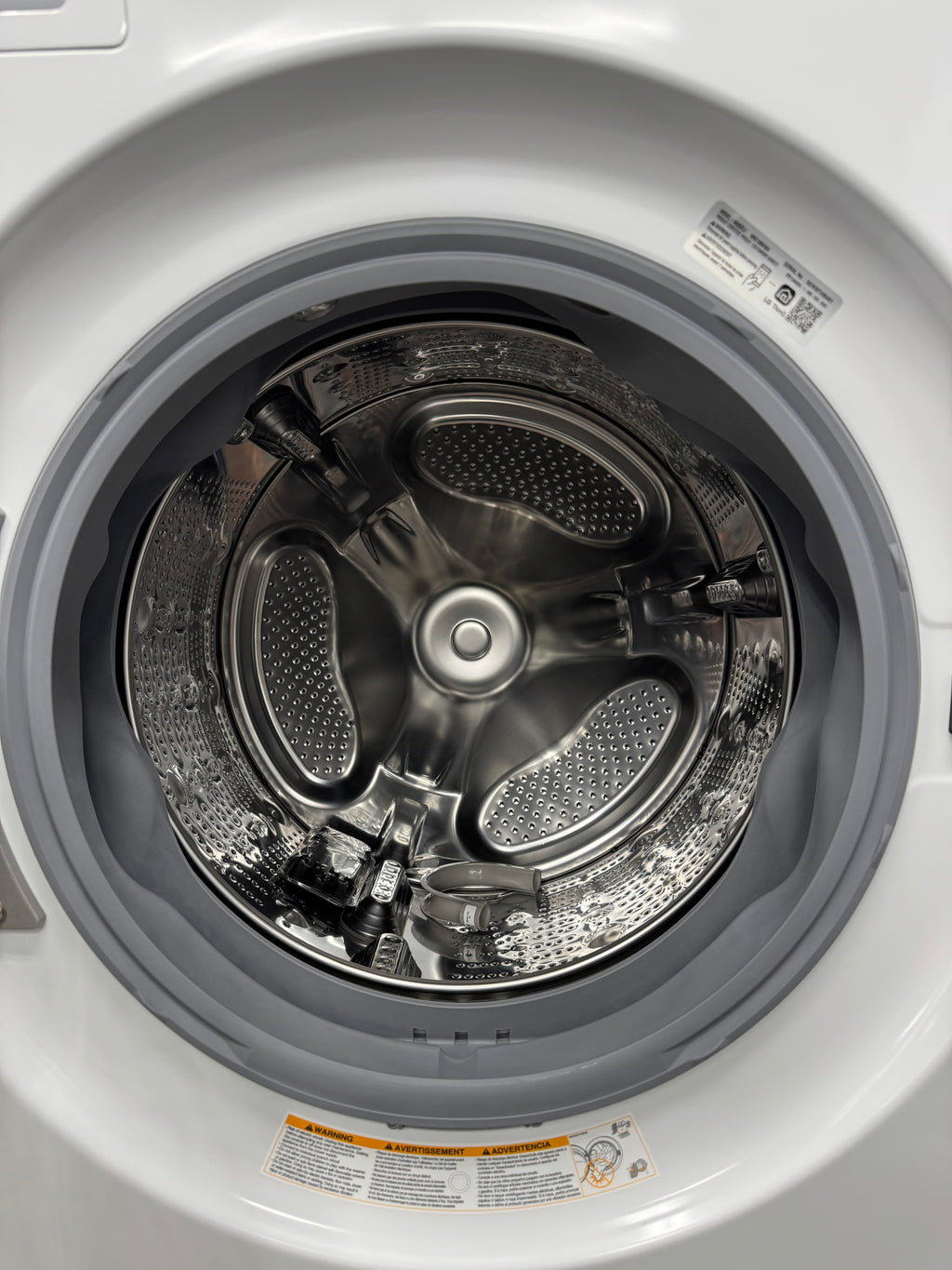 NEW - LG 27” WashTower with Centre Control™ - WKE100HWA (1 YEAR MANUFACTURER WARRANTY)