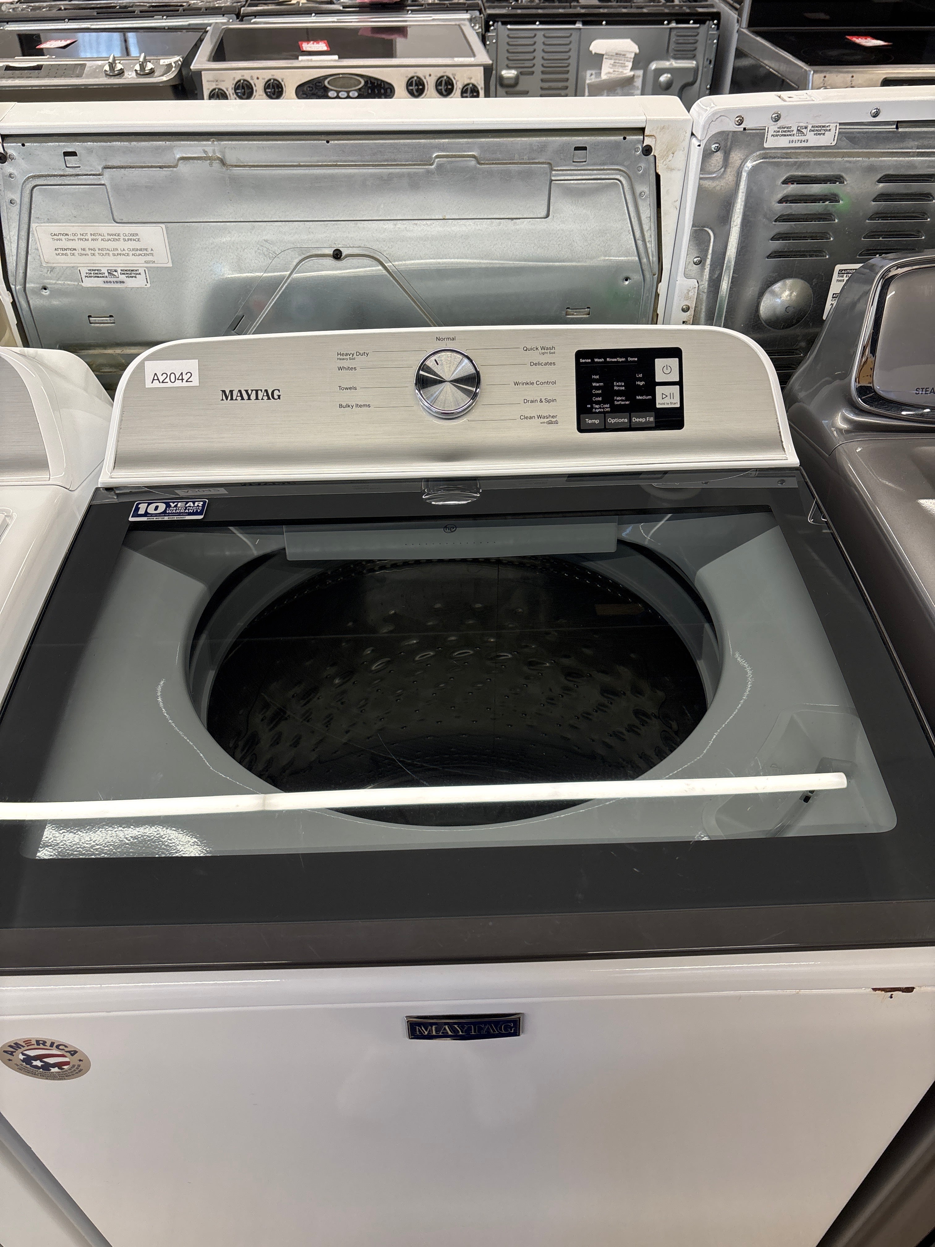 Maytag 27” Top Load Washer & Dryer Set  (MVW6200KW0 &YMED6200KW0)