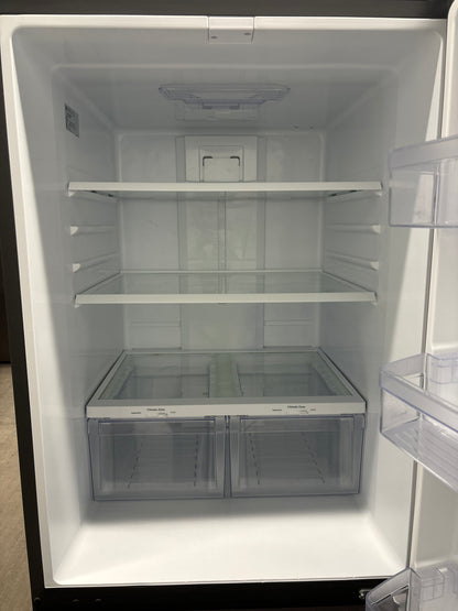 GE 30 Inch Fridge bottom freezer