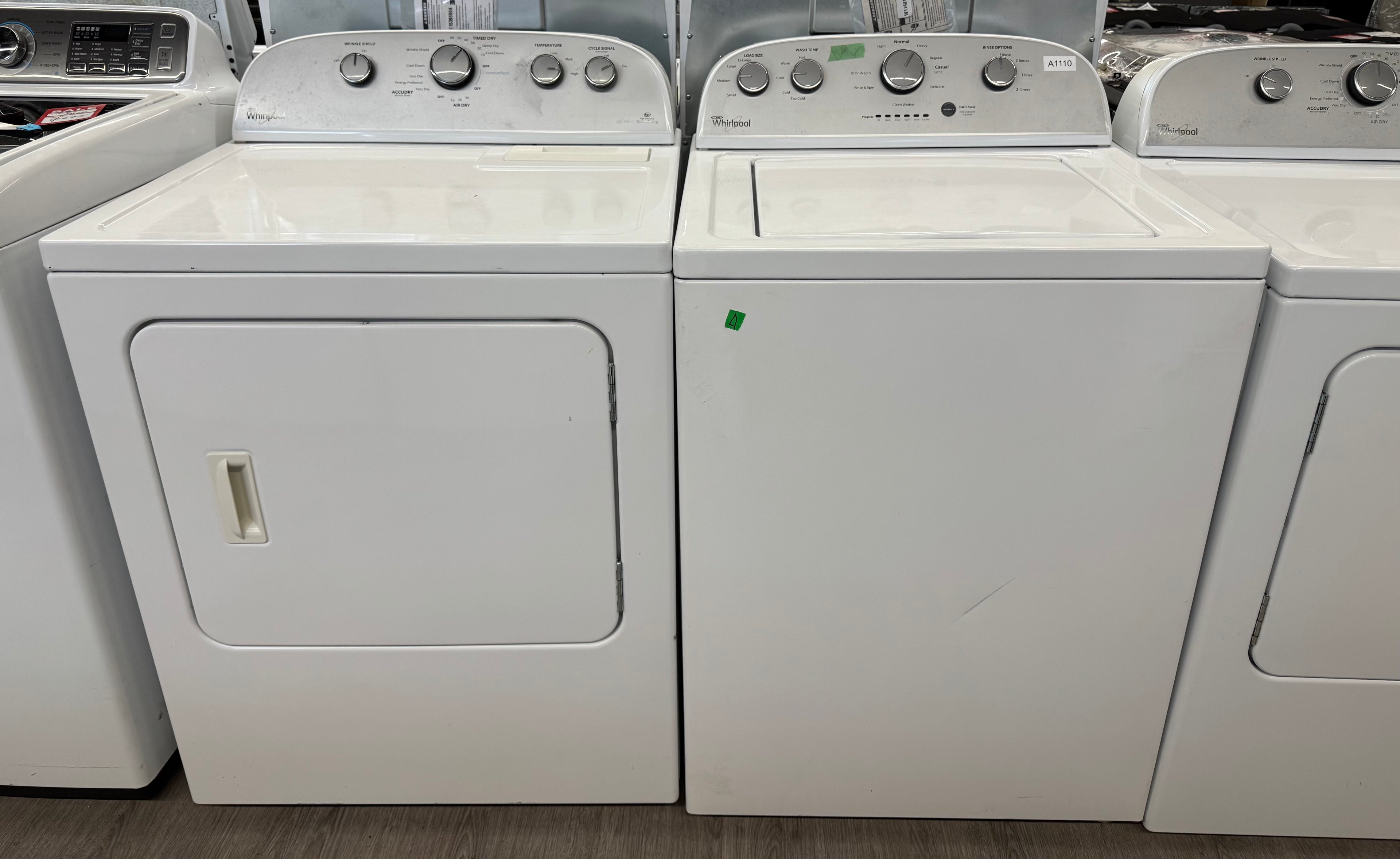 Whirlpool Laundry Set - WTW4800BQ1 & YWED49STBW0