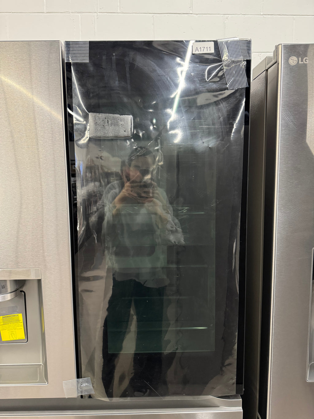 NEW - LG 36” French Door Fridge With water Dispenser - LF29S8365S (1 YEAR MANUFACTURER WARRANTY)