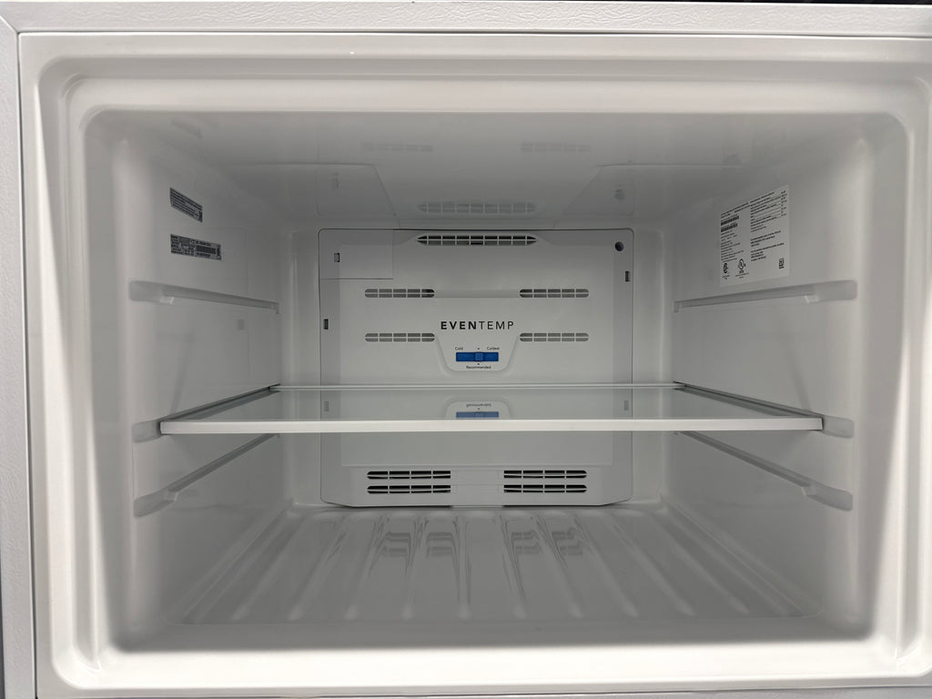 OPEN-BOX - Frigidaire 30” Top Freezer Refrigerator - FFTR2045VW9