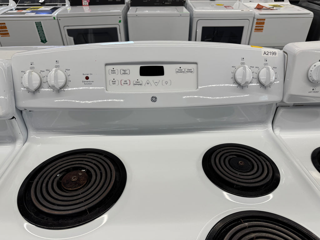 GE 30” Freestanding Coil Top Range - JCBP240DM2WW