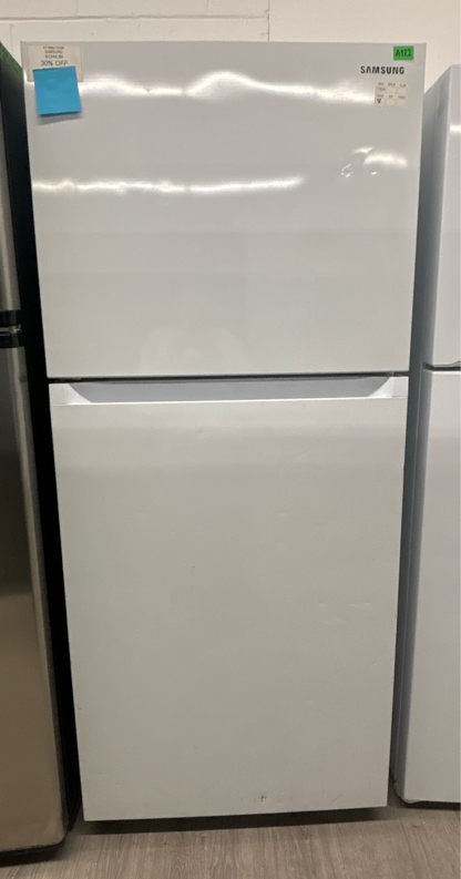 Samsung 28 inch Fridge top freezer