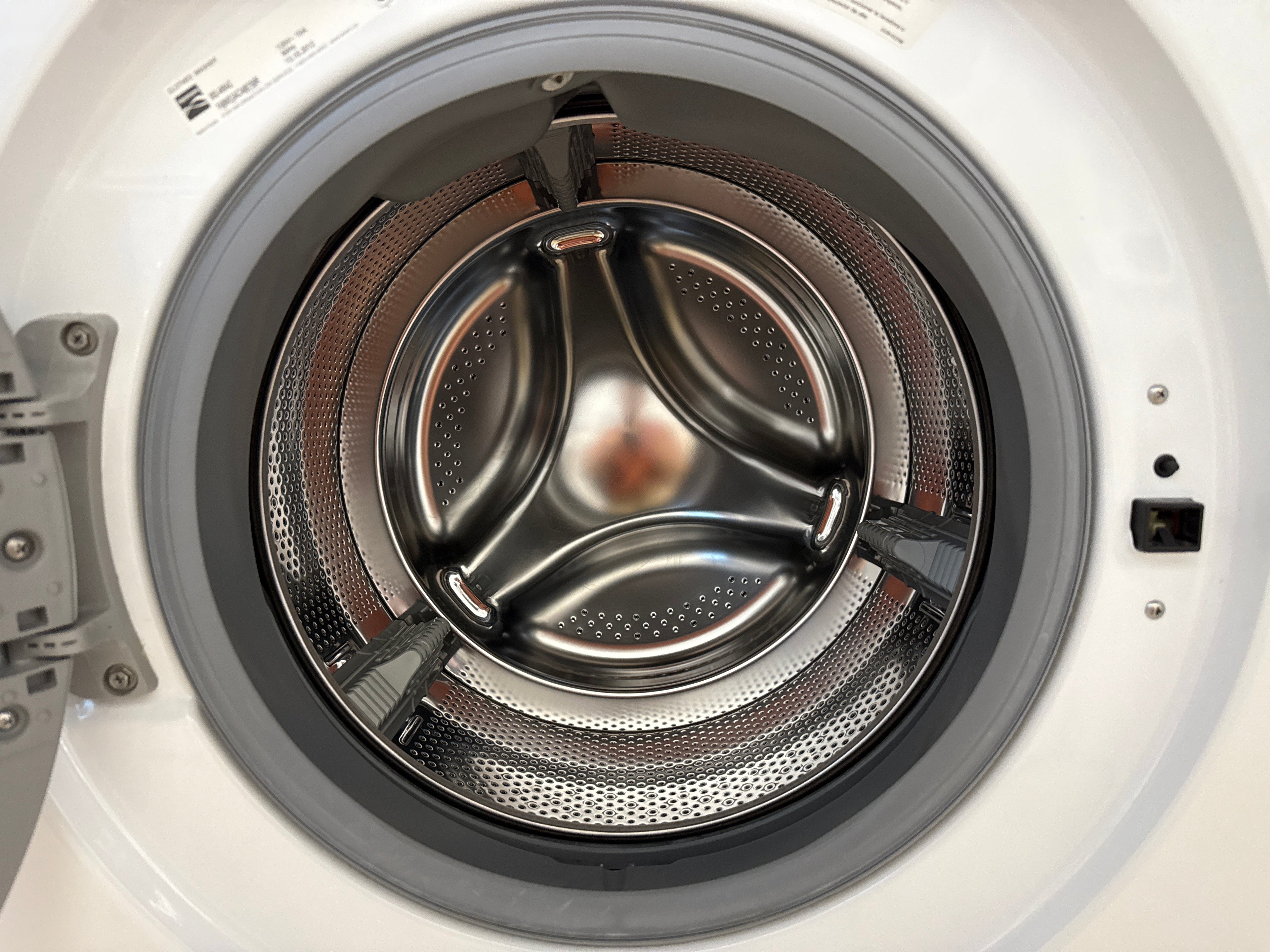 Kenmore 27” Front Load Washer -  592-49042