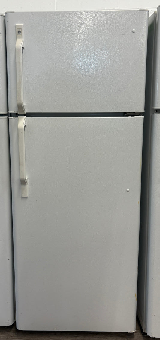 GE 24" Top Freezer Fridge - GTS12BAMBRWW