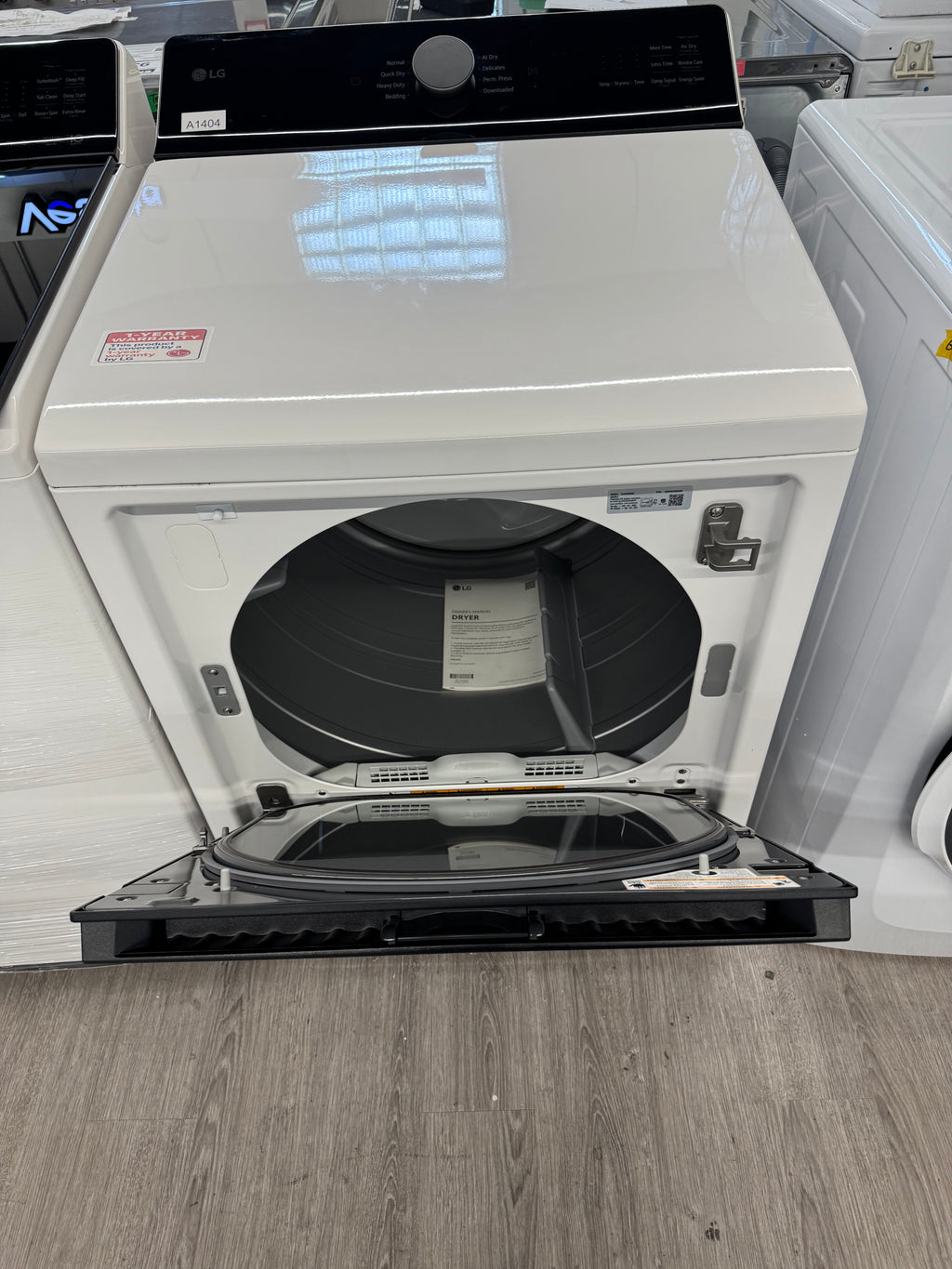 OPEN BOX - LG 27” Front Load Electric Dryer - DLE8400WE - 1 YEAR MANUFACTURER WARRANTY