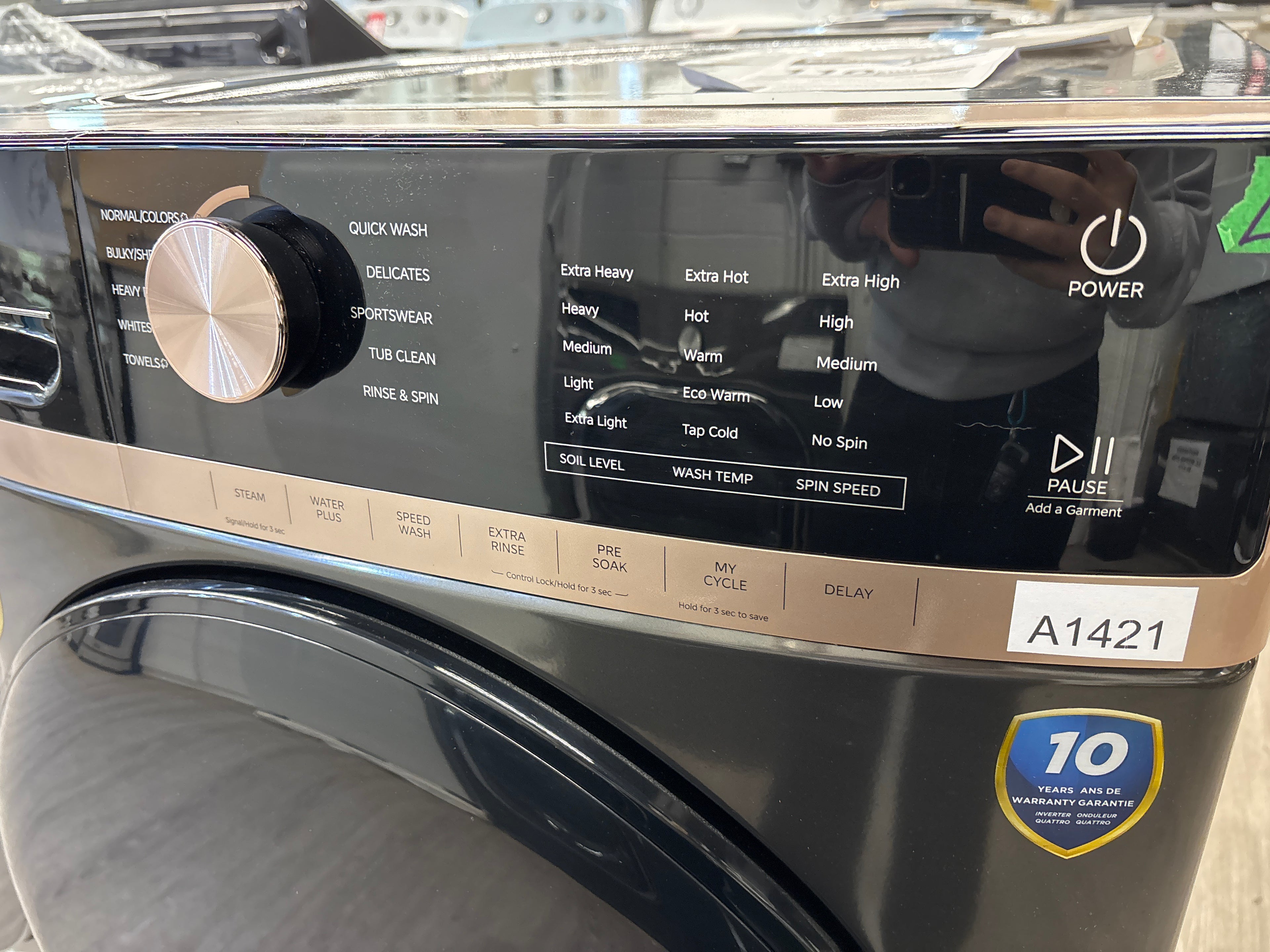 OPEN BOX MİDEA 27” Front load washer - MLH52S6BGG