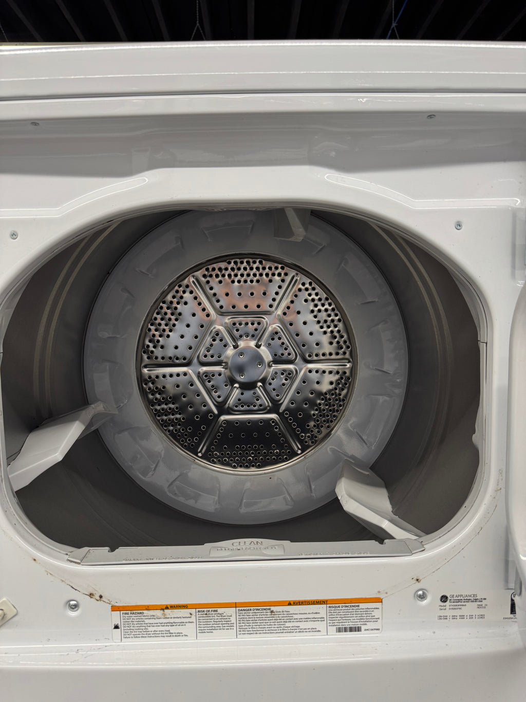 GE 27” Top Load Washer & Dryer Set ( GTW485BMM0WS & GTX33EBMR0WS)